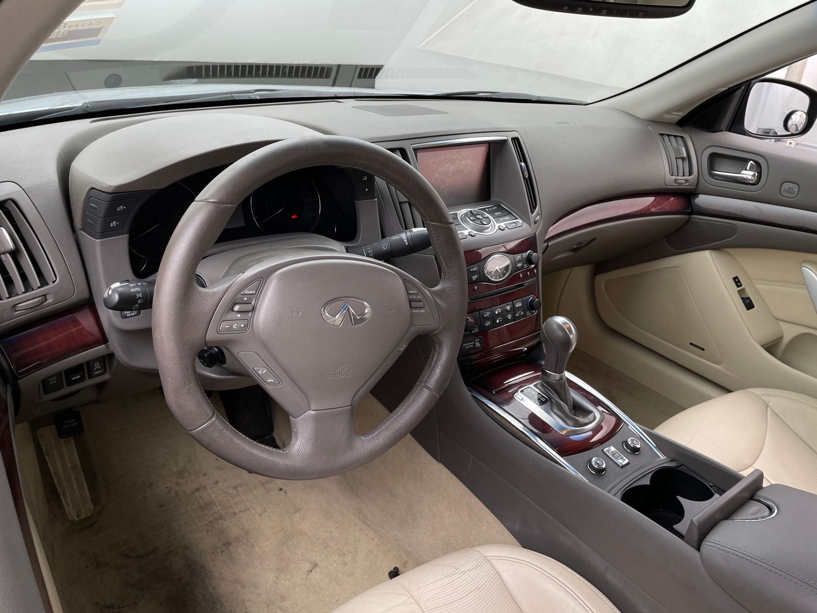Thumbnail: 2010 INFINITI G37 - 2