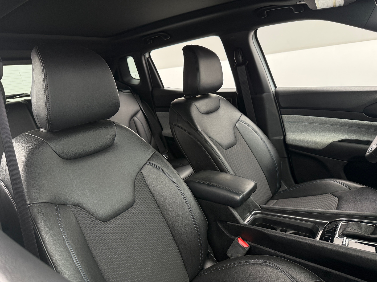 Thumbnail: 2024 Jeep Compass - 2