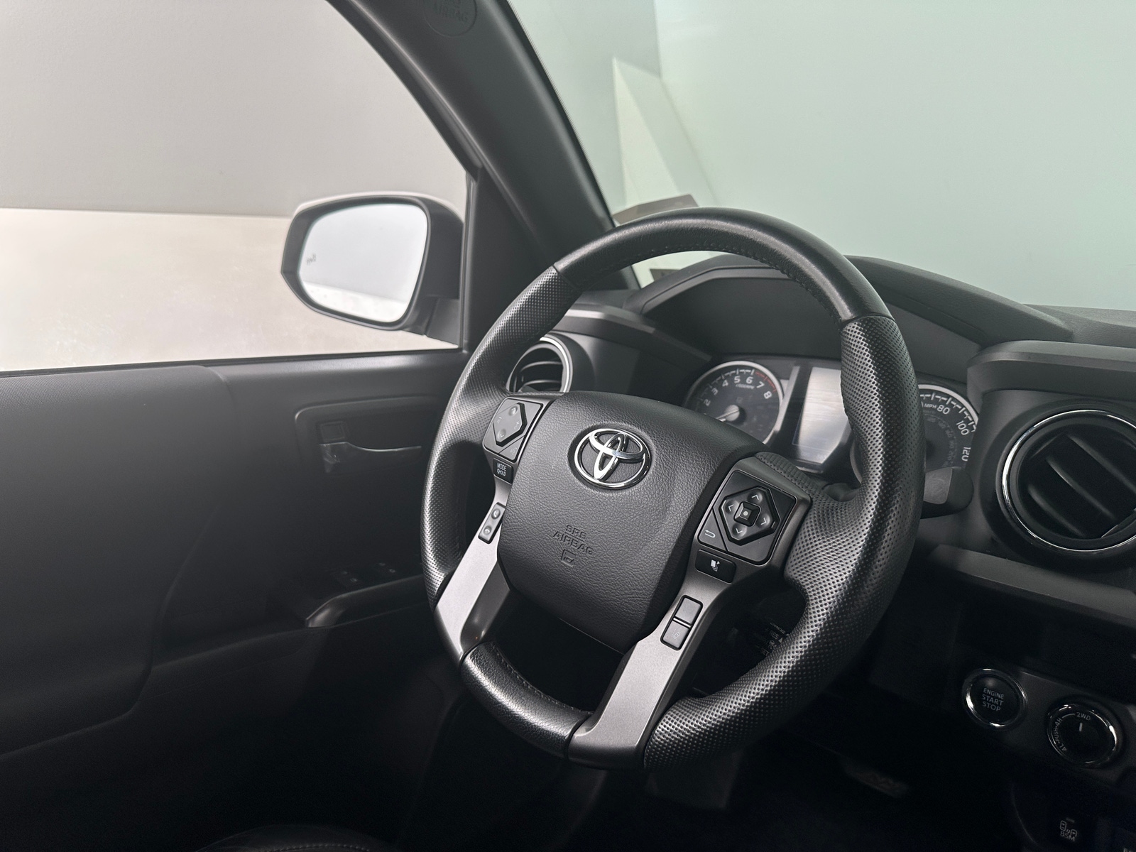 Thumbnail: 2021 Toyota Tacoma - 5