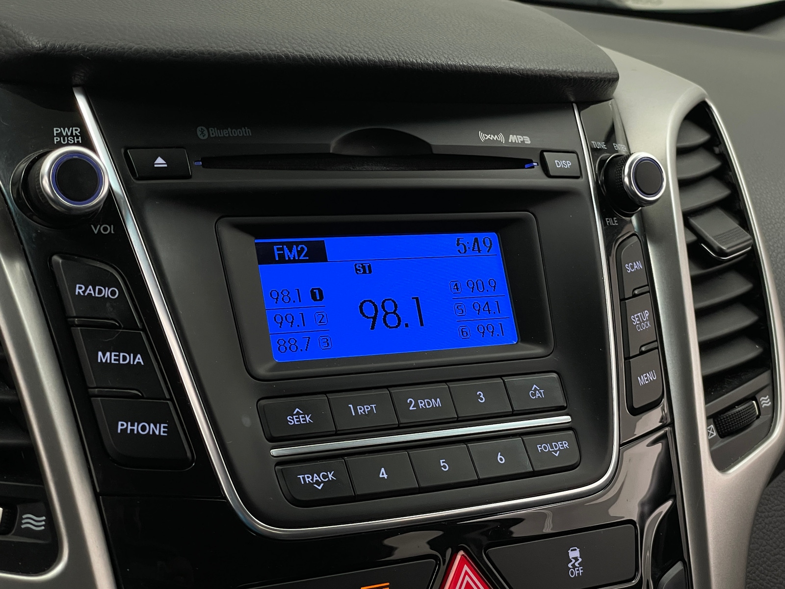 Thumbnail: 2016 Hyundai Elantra - 4