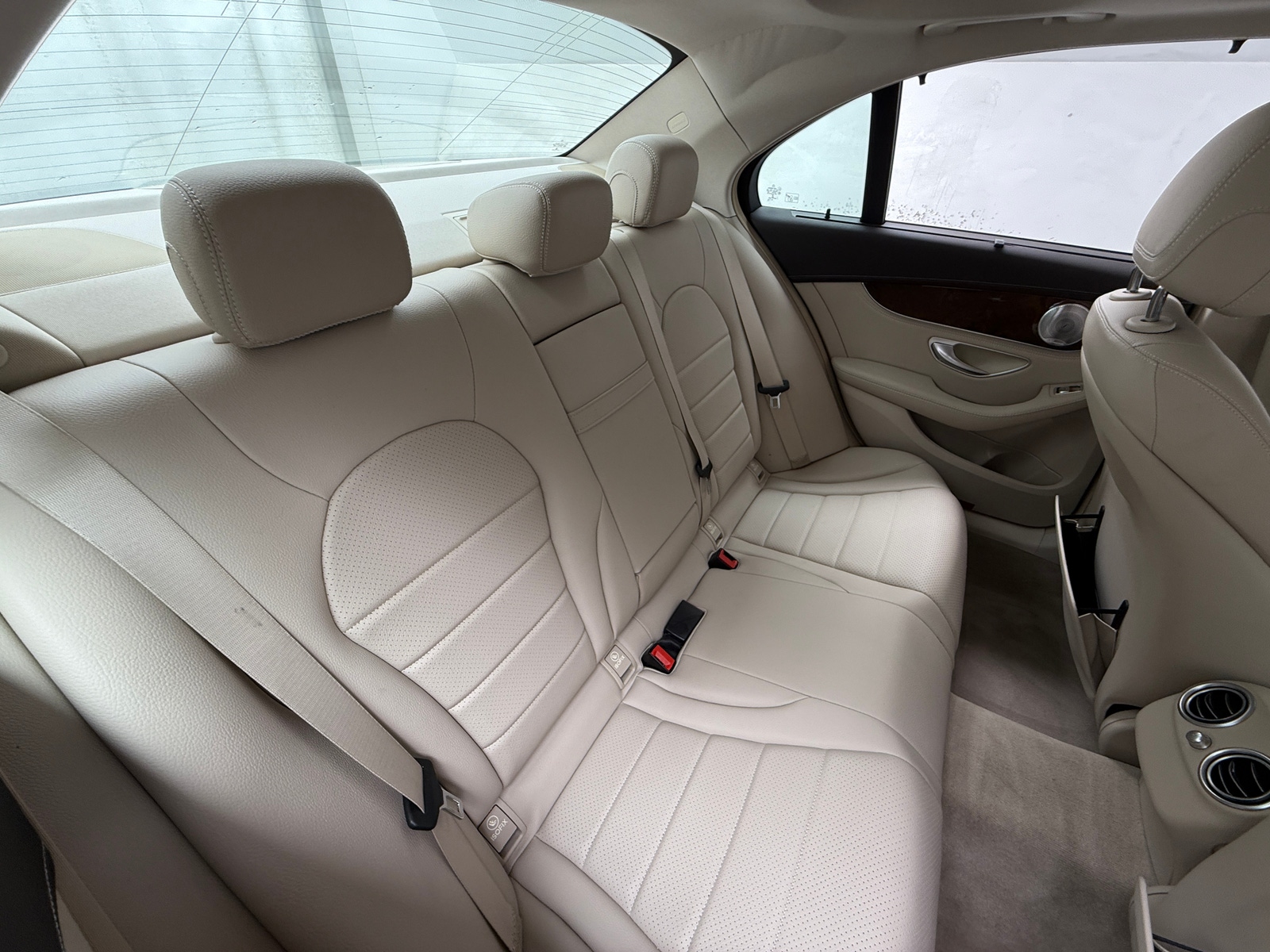 Thumbnail: 2015 Mercedes-Benz C-Class - 5