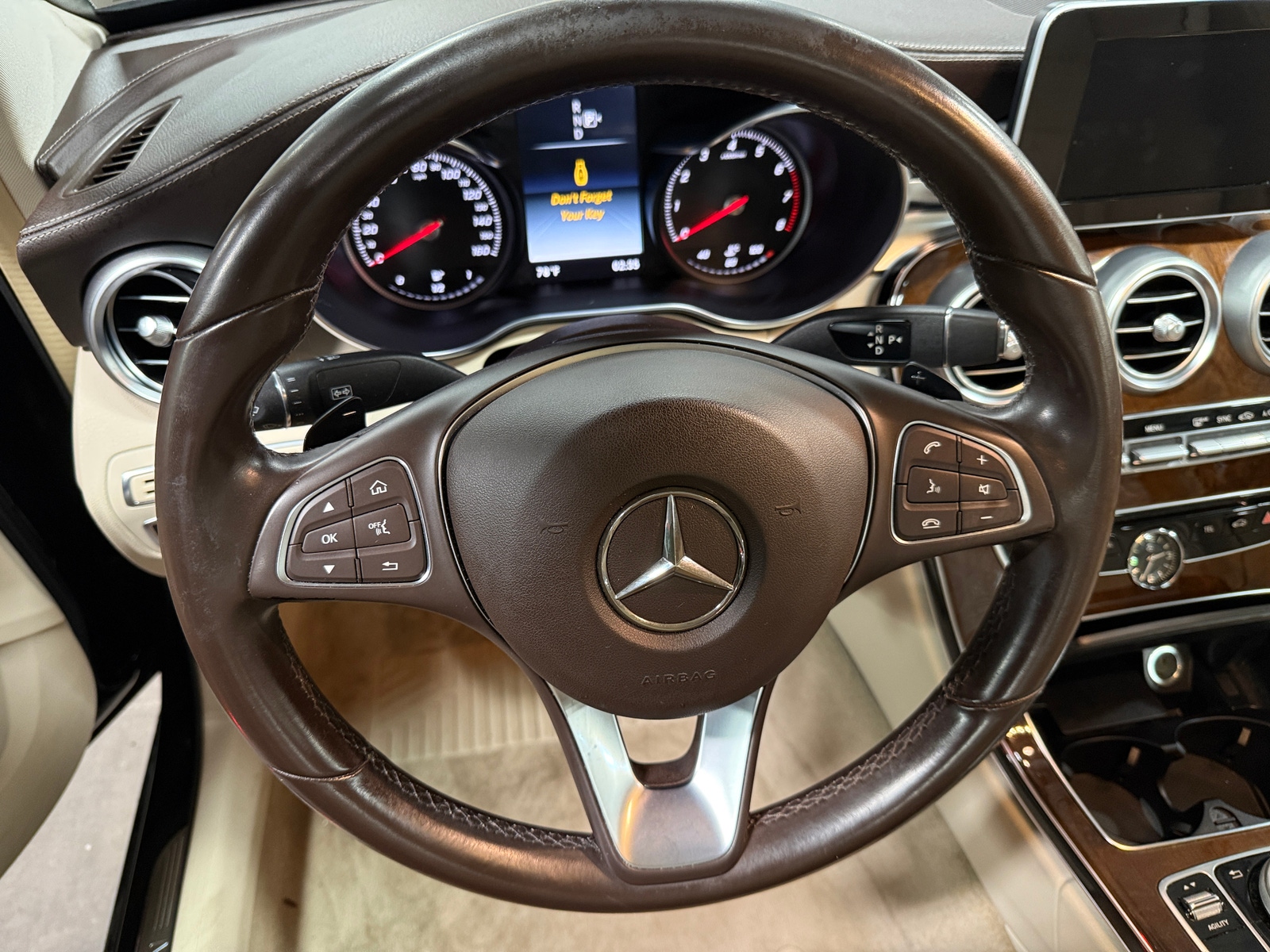 Thumbnail: 2015 Mercedes-Benz C-Class - 4