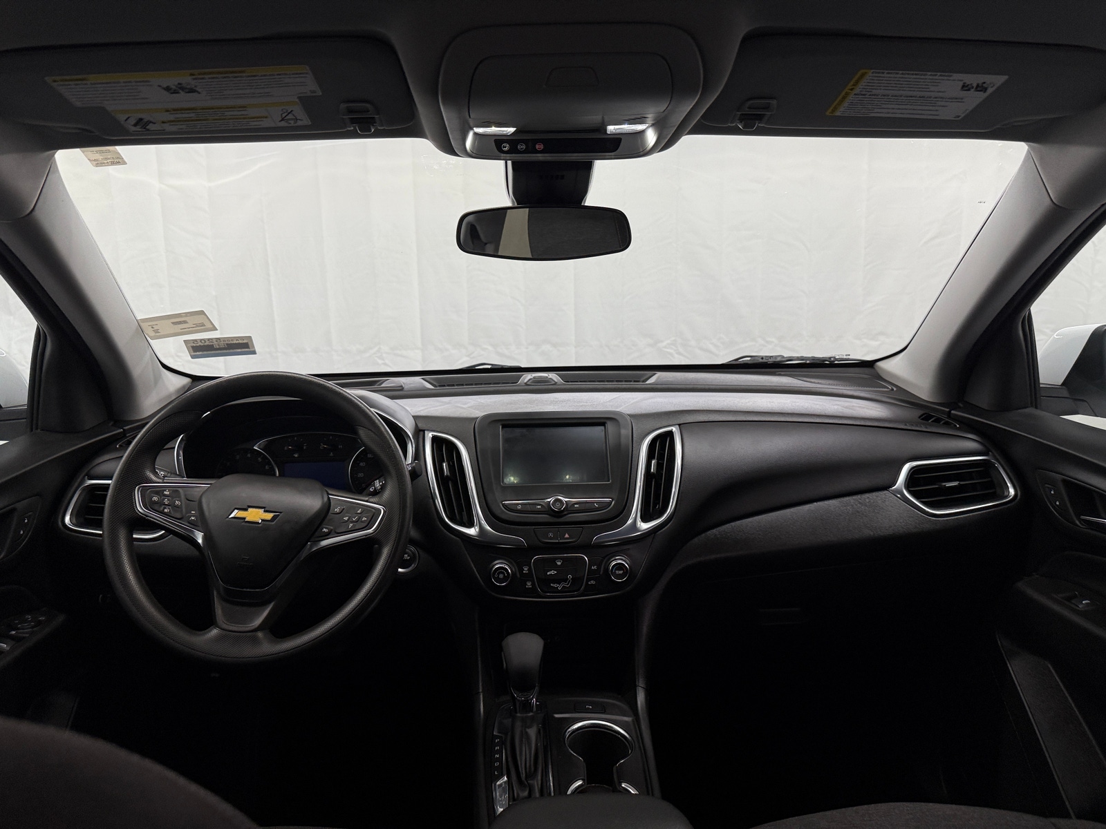 Thumbnail: 2023 Chevrolet Equinox - 3
