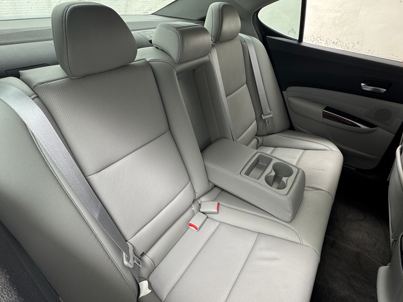 Thumbnail: 2015 Acura TLX - 5