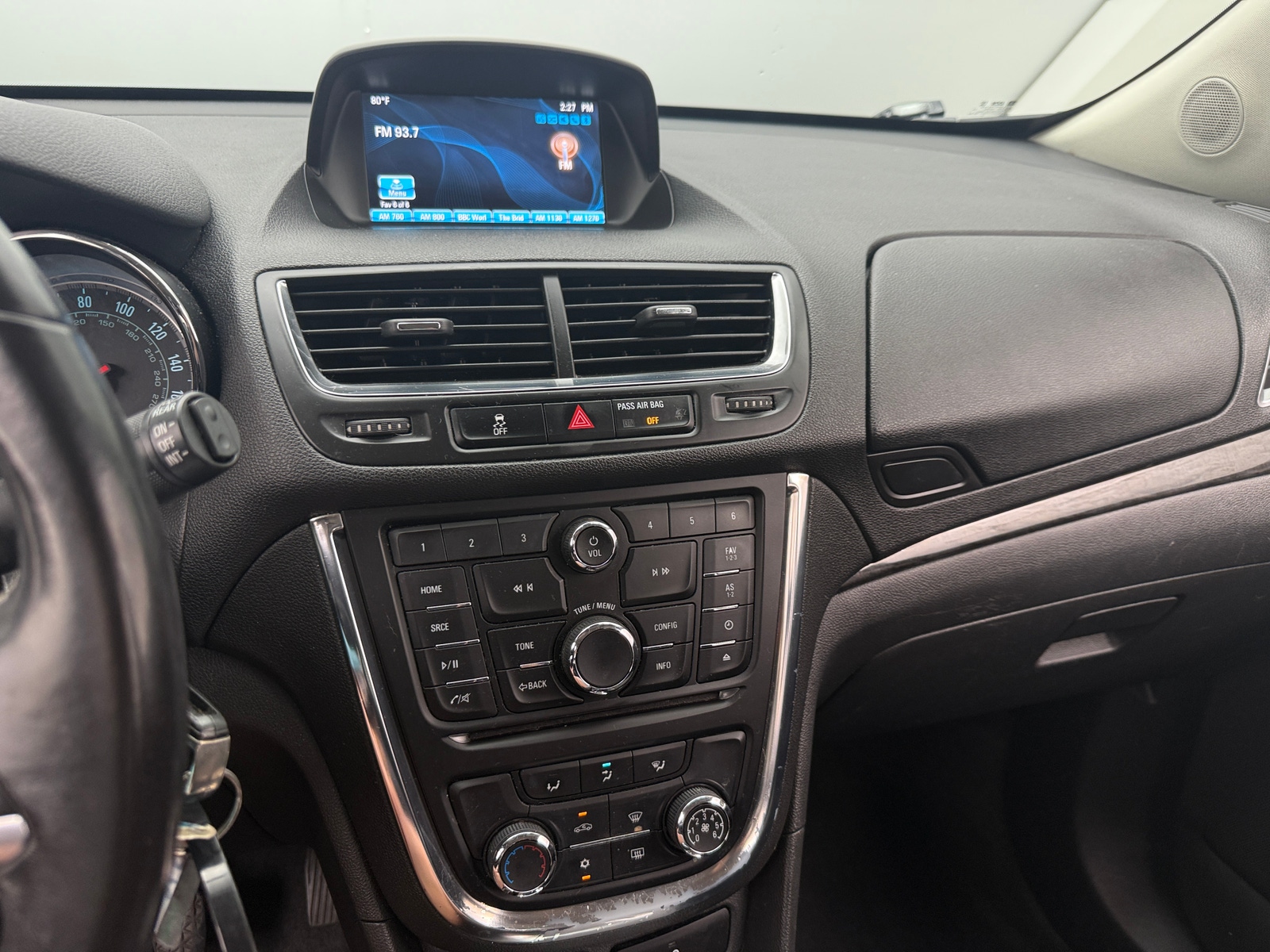 Thumbnail: 2014 Buick Encore - 3