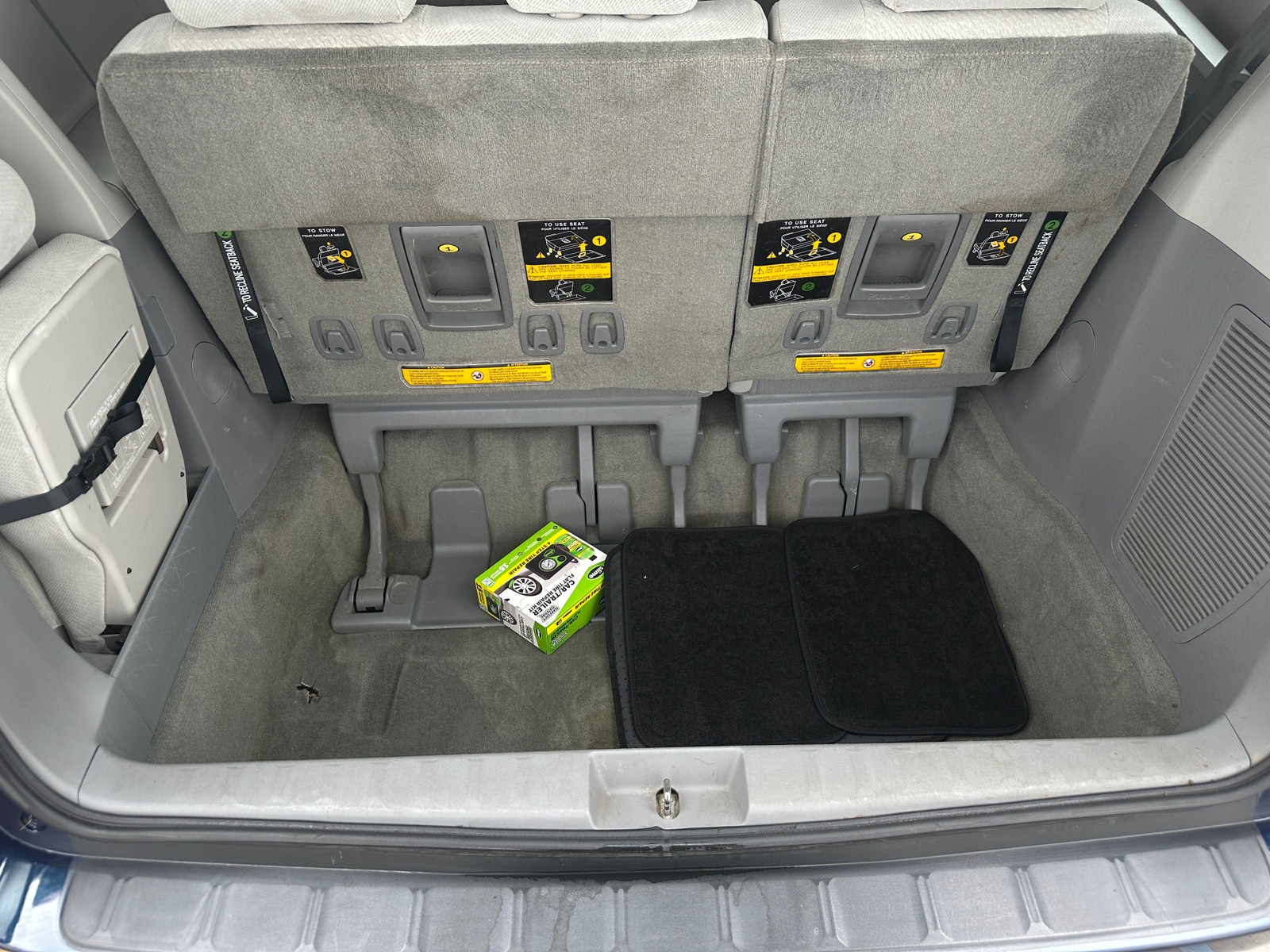 Thumbnail: 2011 Toyota Sienna - 7