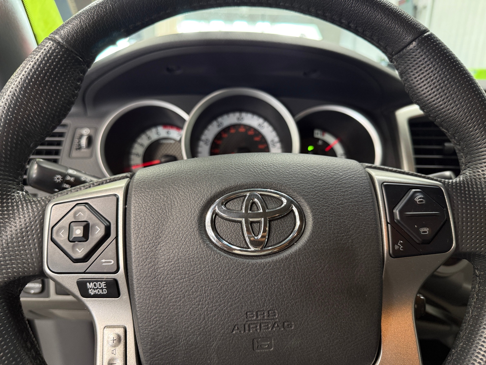 Thumbnail: 2014 Toyota Tacoma - 5