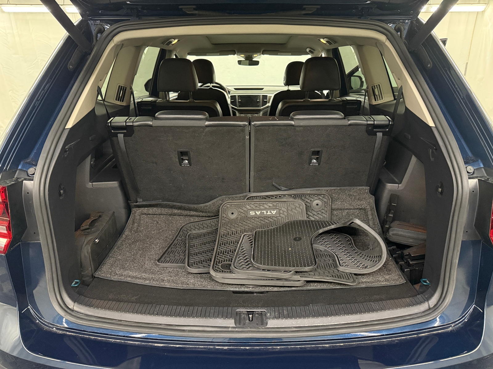 Thumbnail: 2019 Volkswagen Atlas - 6