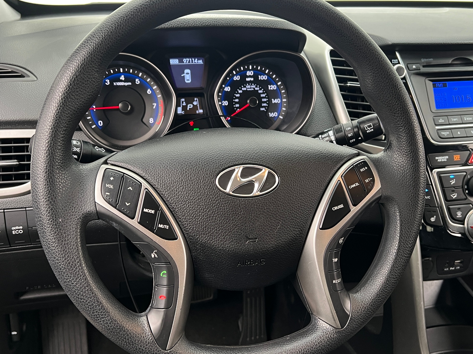 Thumbnail: 2016 Hyundai Elantra - 5