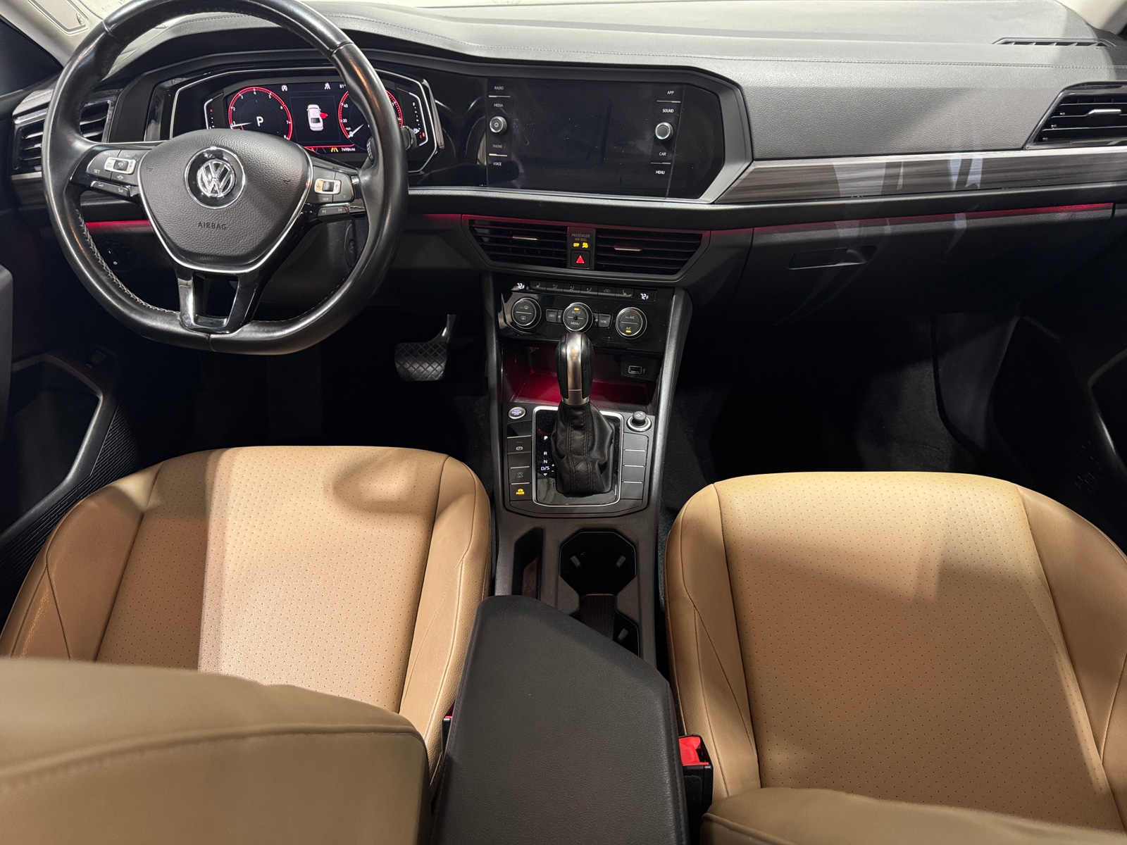 Thumbnail: 2019 Volkswagen Jetta - 2