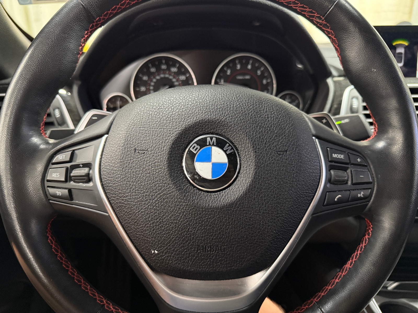 Thumbnail: 2019 BMW 4 Series - 4