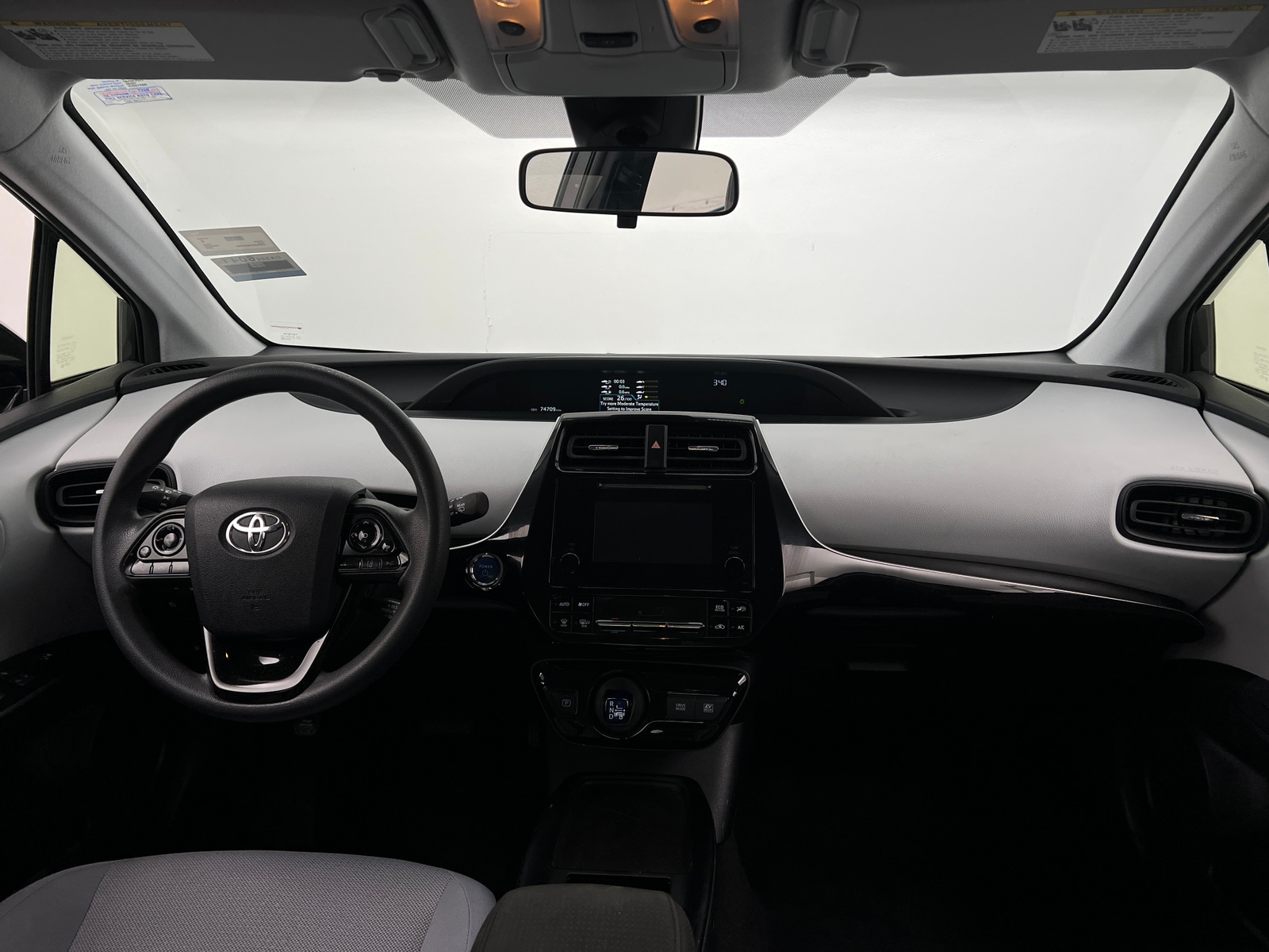 Thumbnail: 2019 Toyota Prius - 3