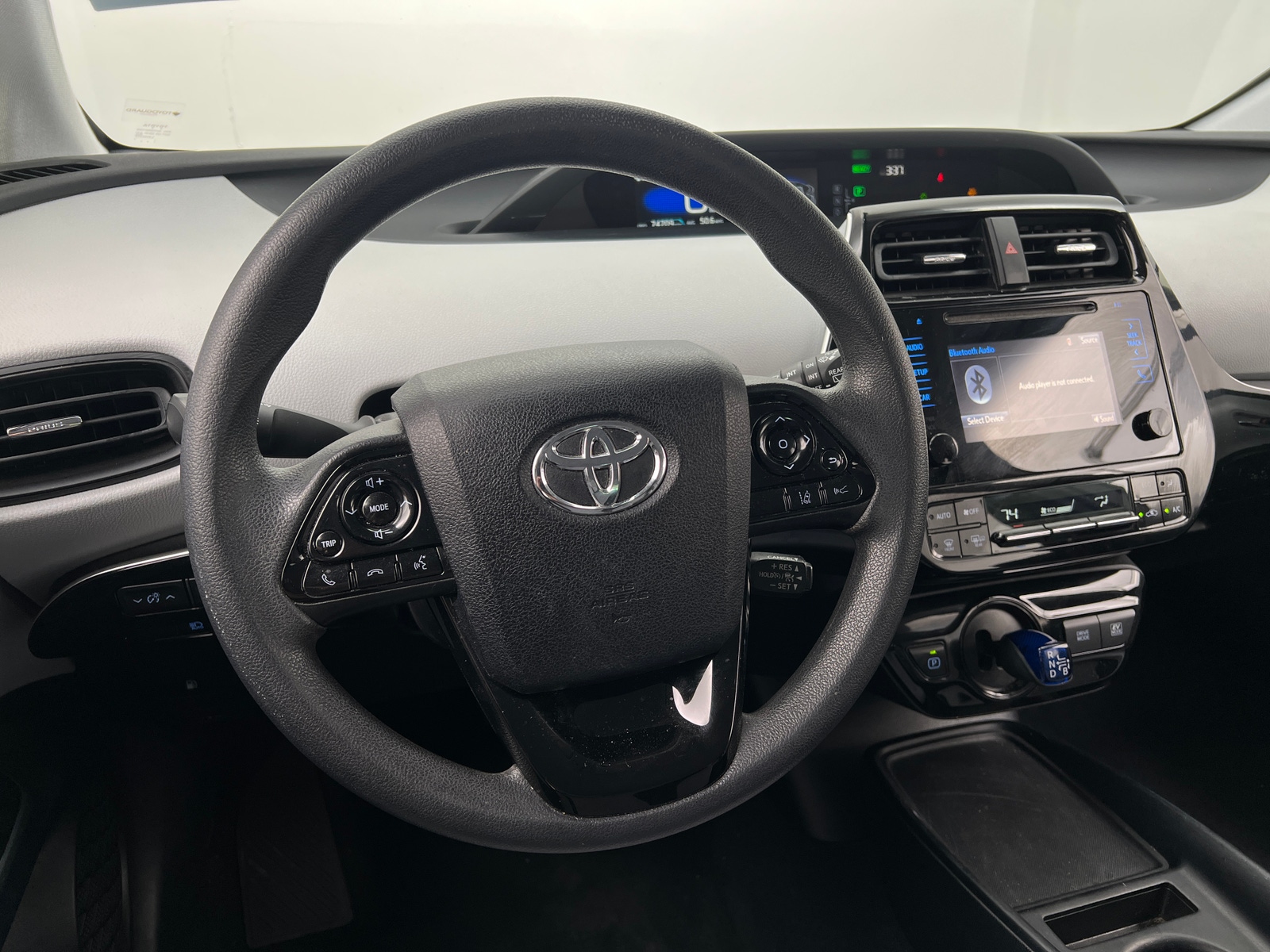 Thumbnail: 2019 Toyota Prius - 5