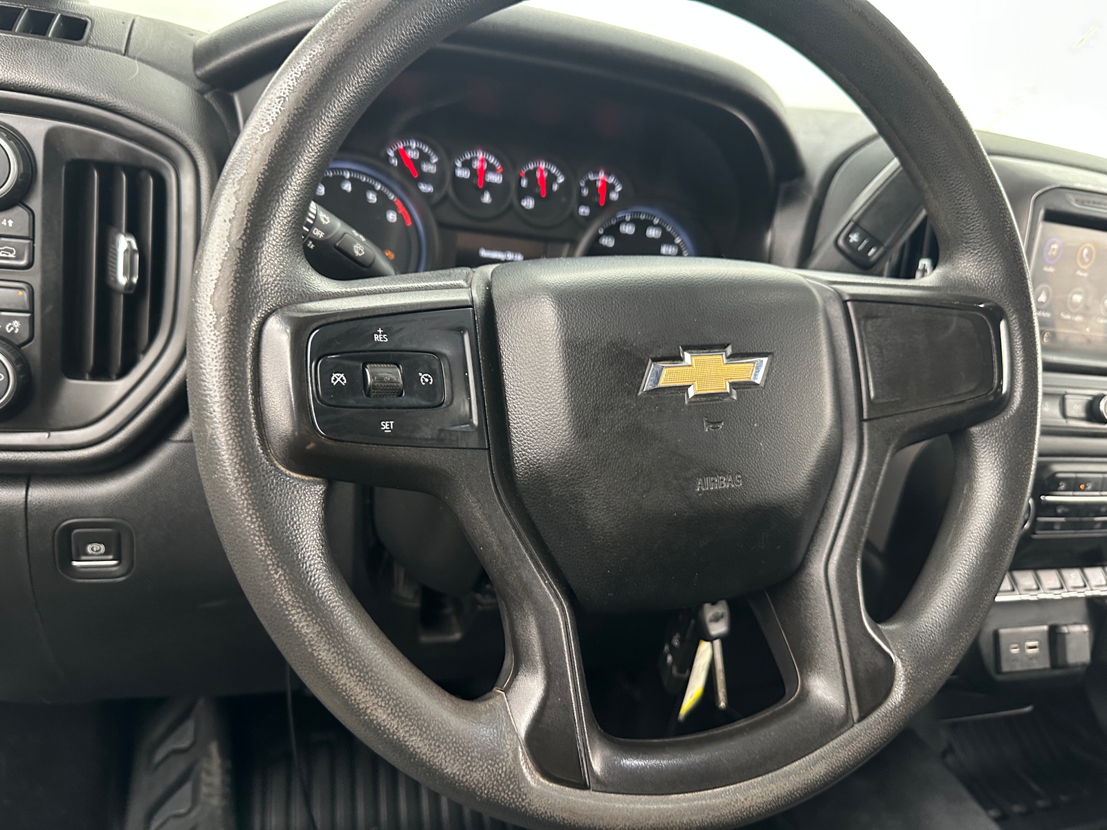 Thumbnail: 2021 Chevrolet Silverado 1500 - 4