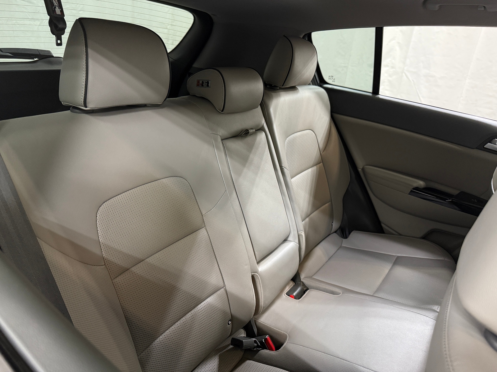 Thumbnail: 2017 Kia Sportage - 5