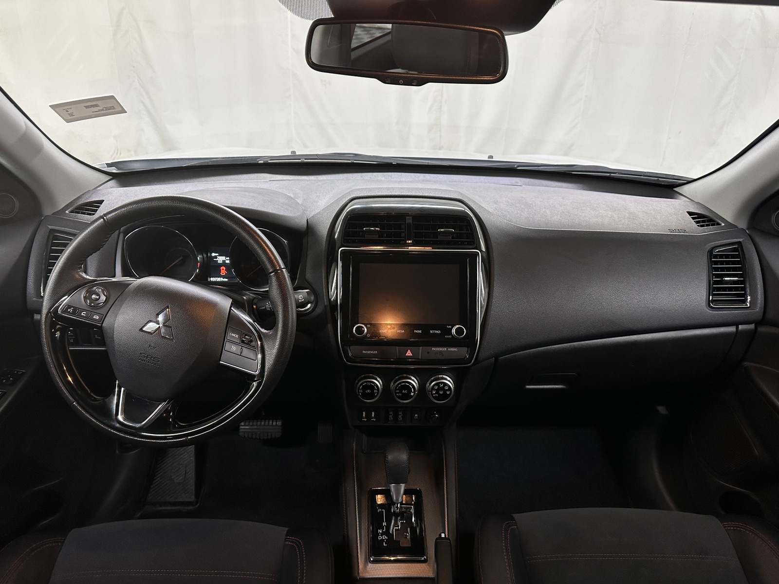 Thumbnail: 2024 Mitsubishi Outlander Sport - 2