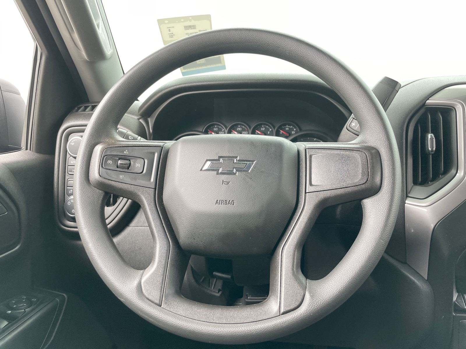 Thumbnail: 2021 Chevrolet Silverado 1500 - 5
