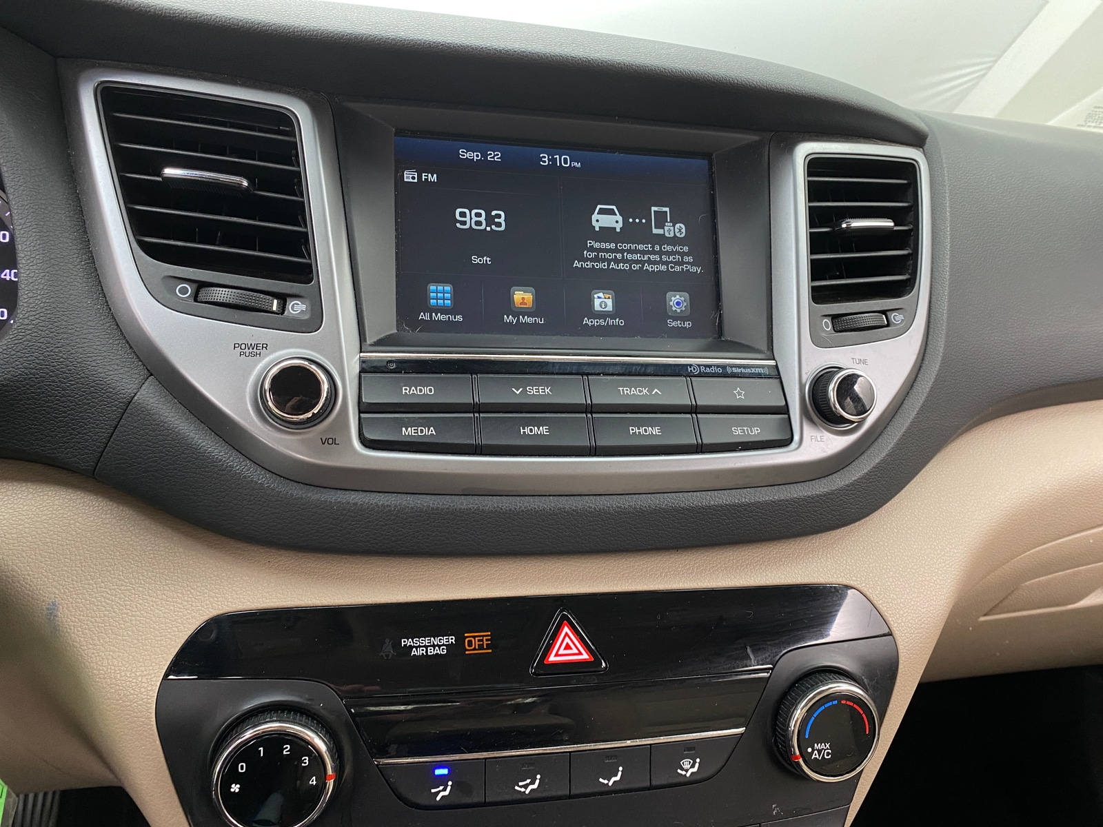 Thumbnail: 2018 Hyundai Tucson - 4