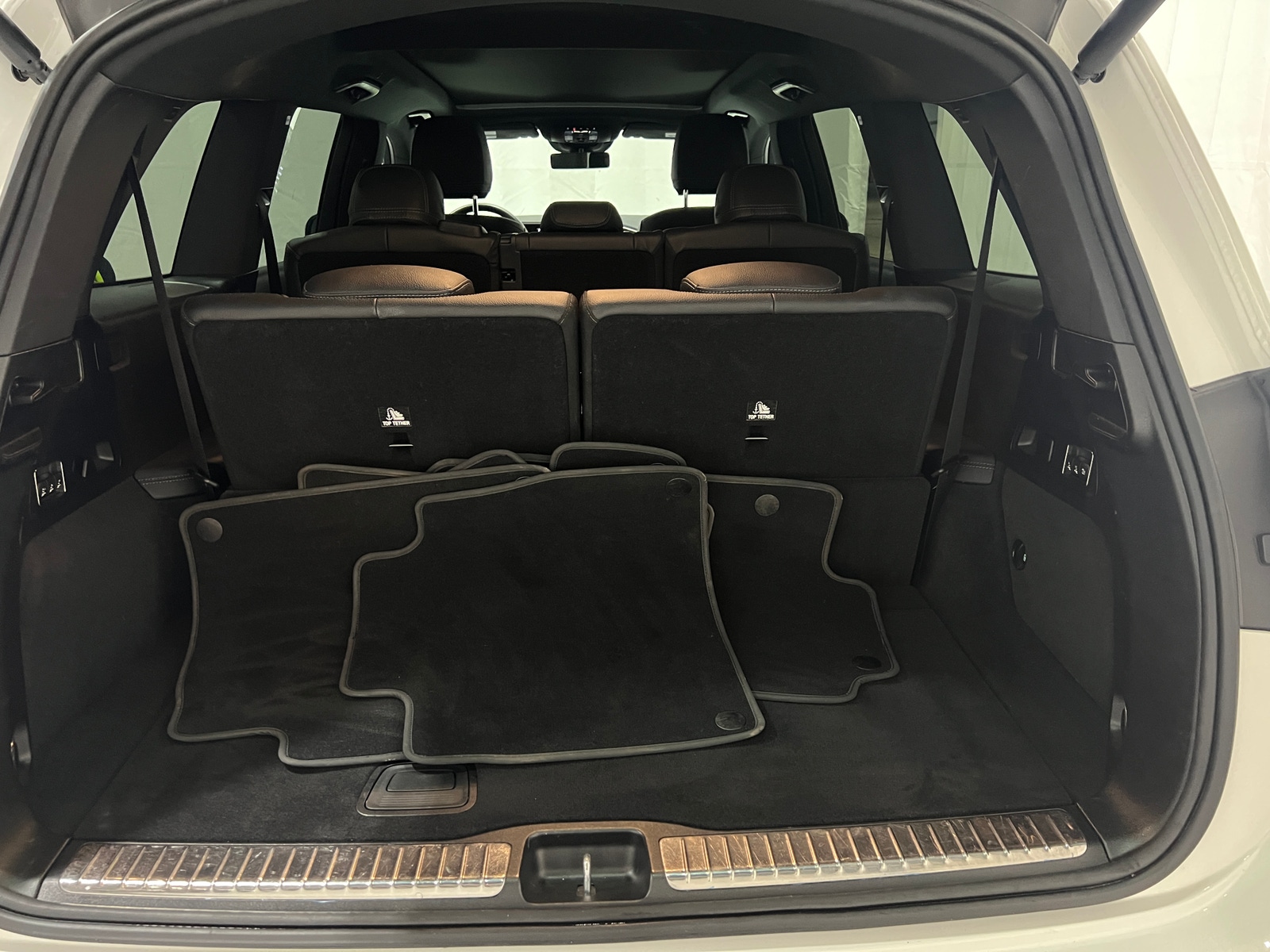 Thumbnail: 2024 Mercedes-Benz GLS - 6