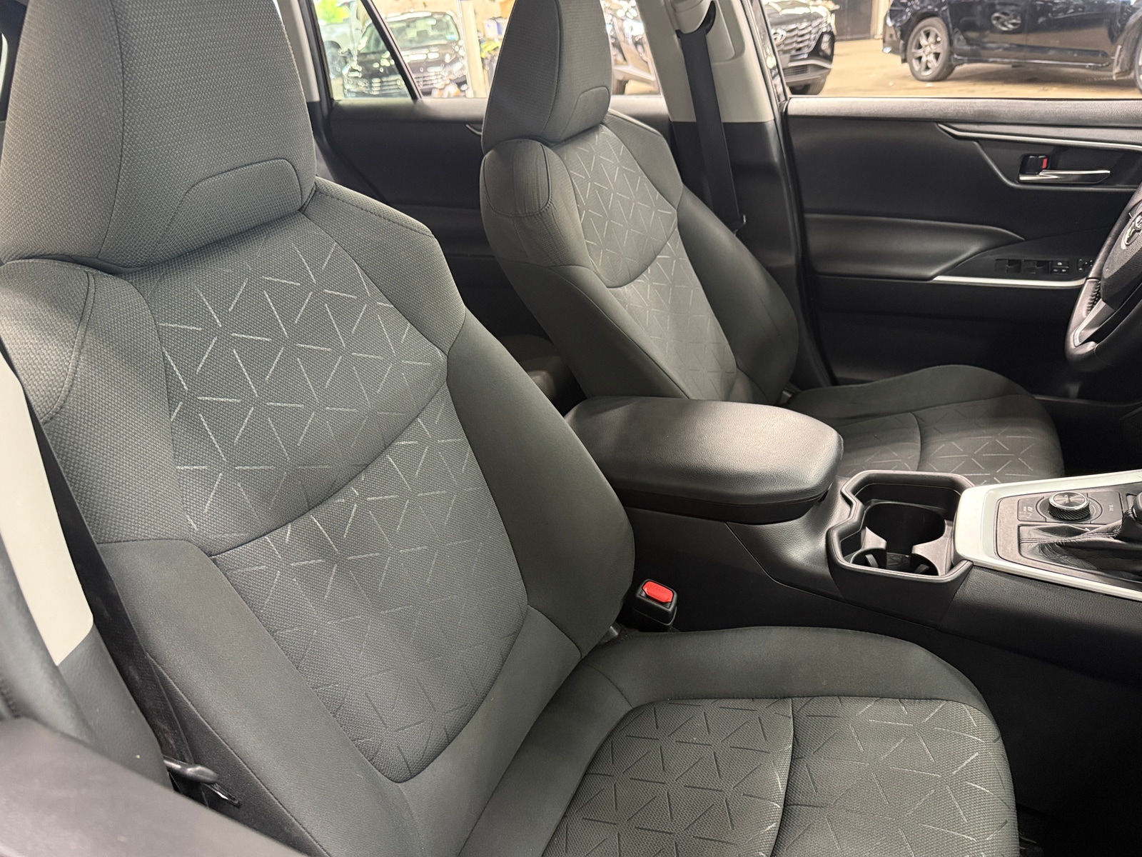 Thumbnail: 2021 Toyota RAV4 - 2