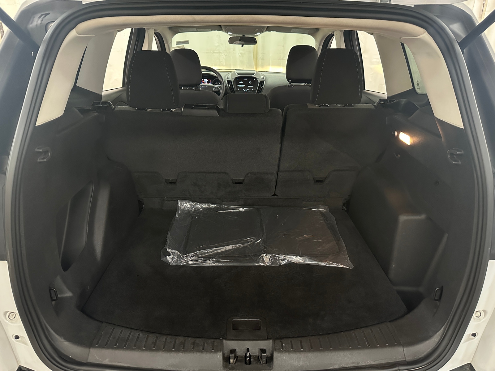 Thumbnail: 2019 Ford Escape - 7