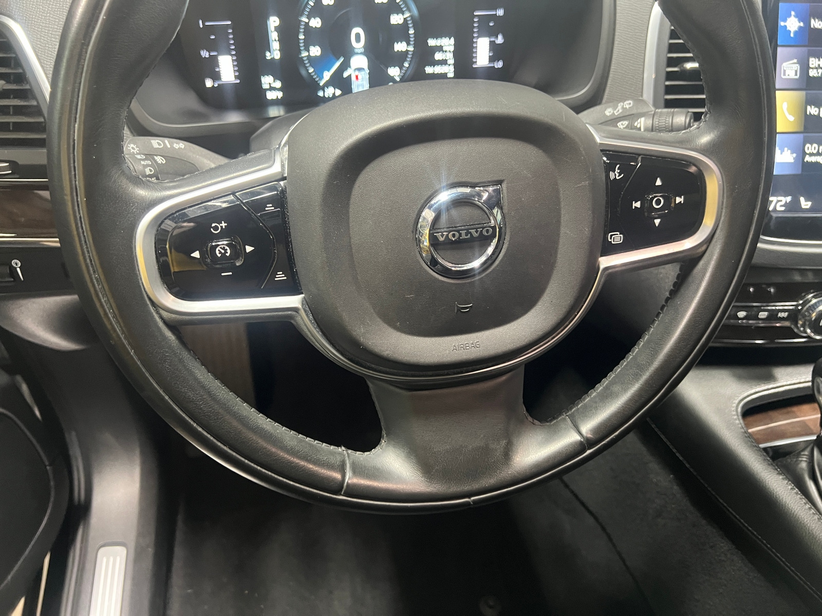 Thumbnail: 2019 Volvo XC90 - 4