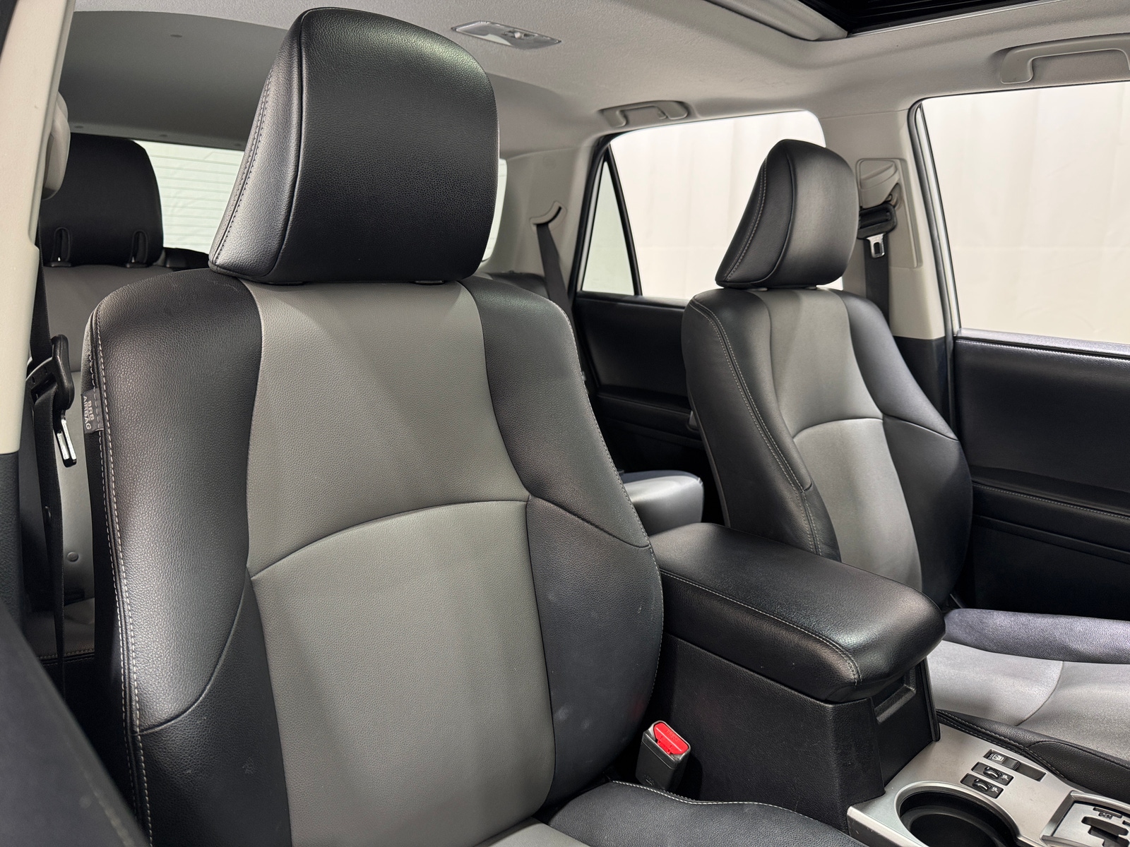 Thumbnail: 2016 Toyota 4Runner - 2