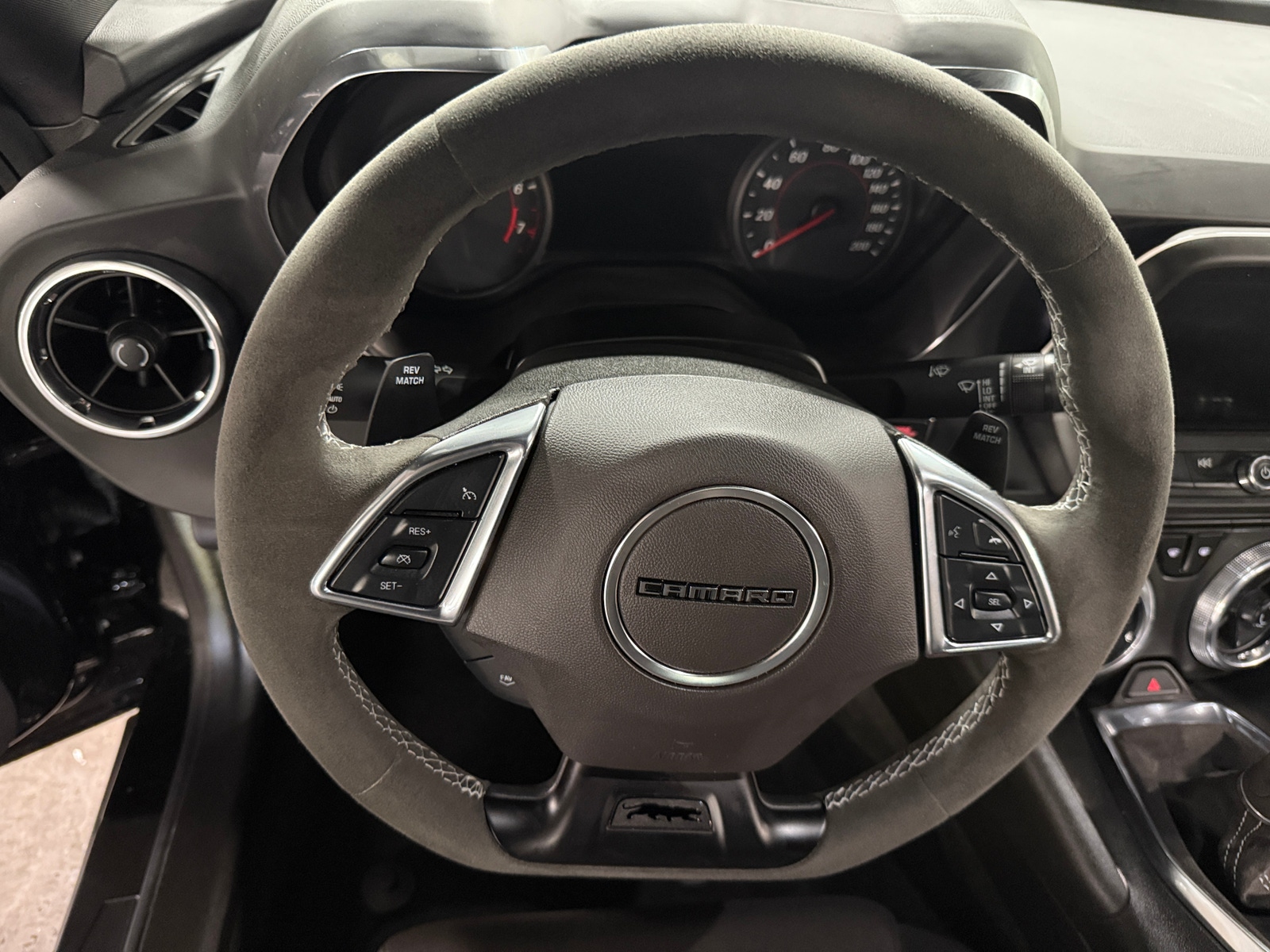 Thumbnail: 2024 Chevrolet Camaro - 4