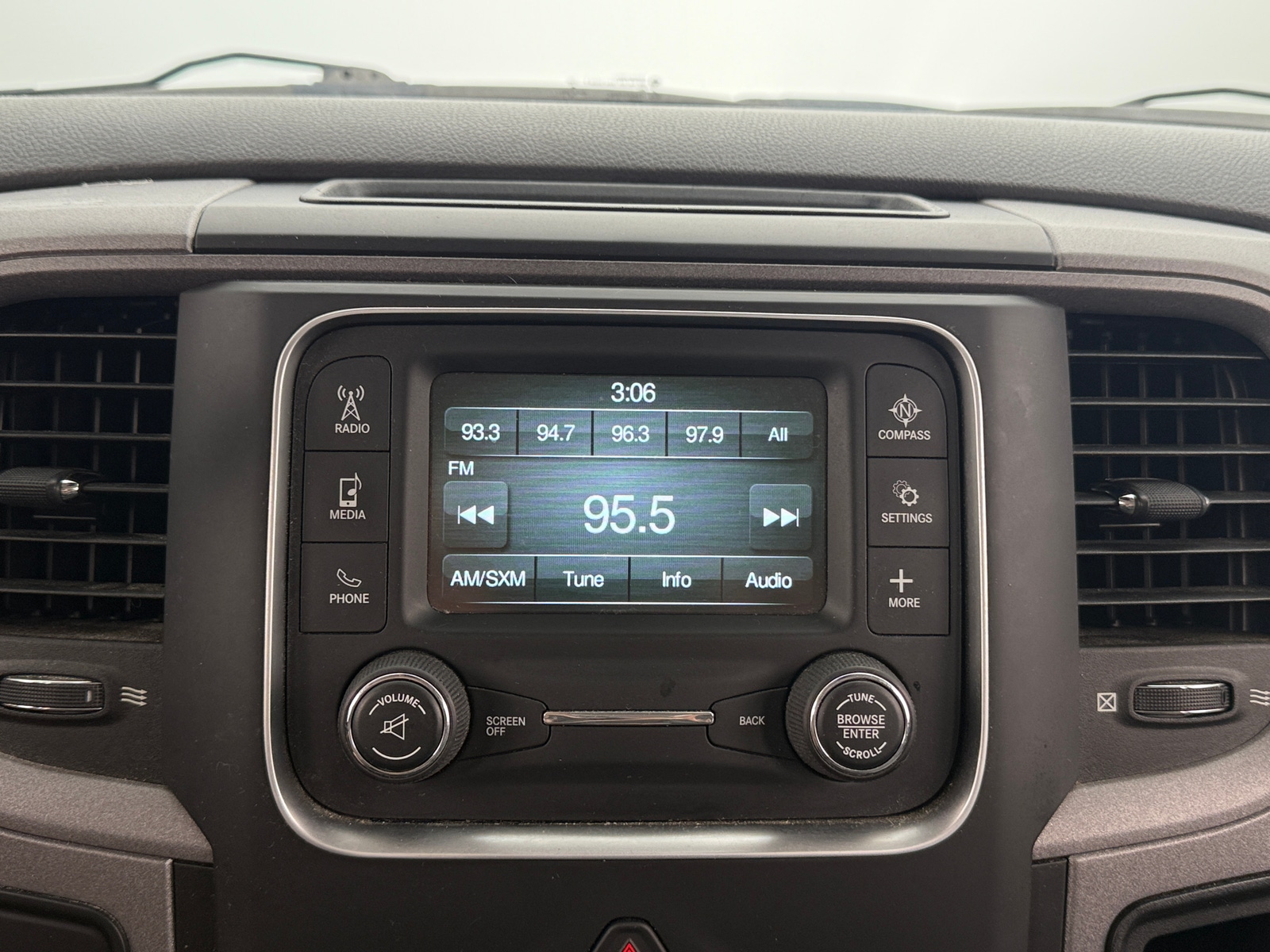 Thumbnail: 2014 RAM 1500 - 4