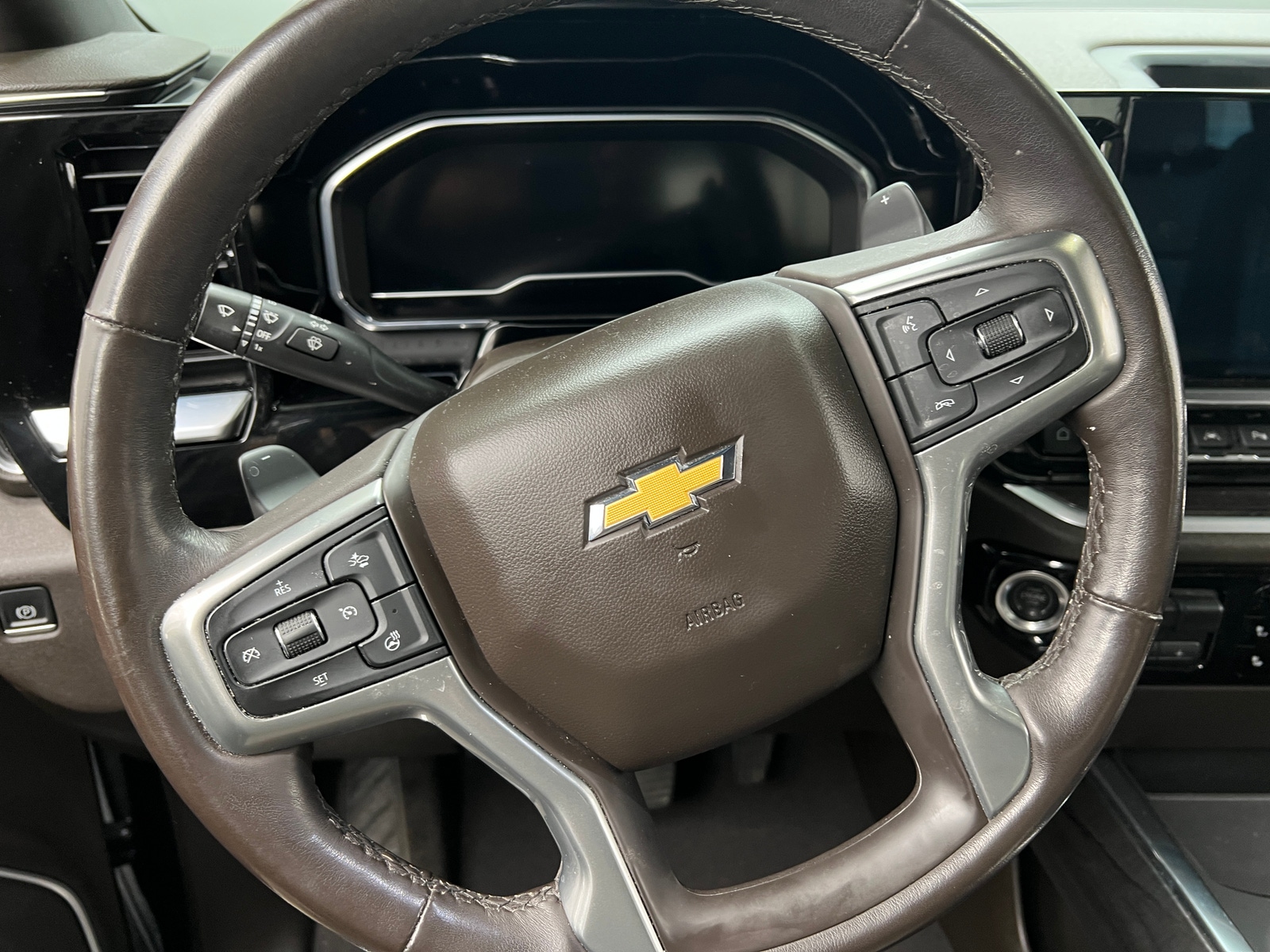 Thumbnail: 2022 Chevrolet Silverado 1500 - 4