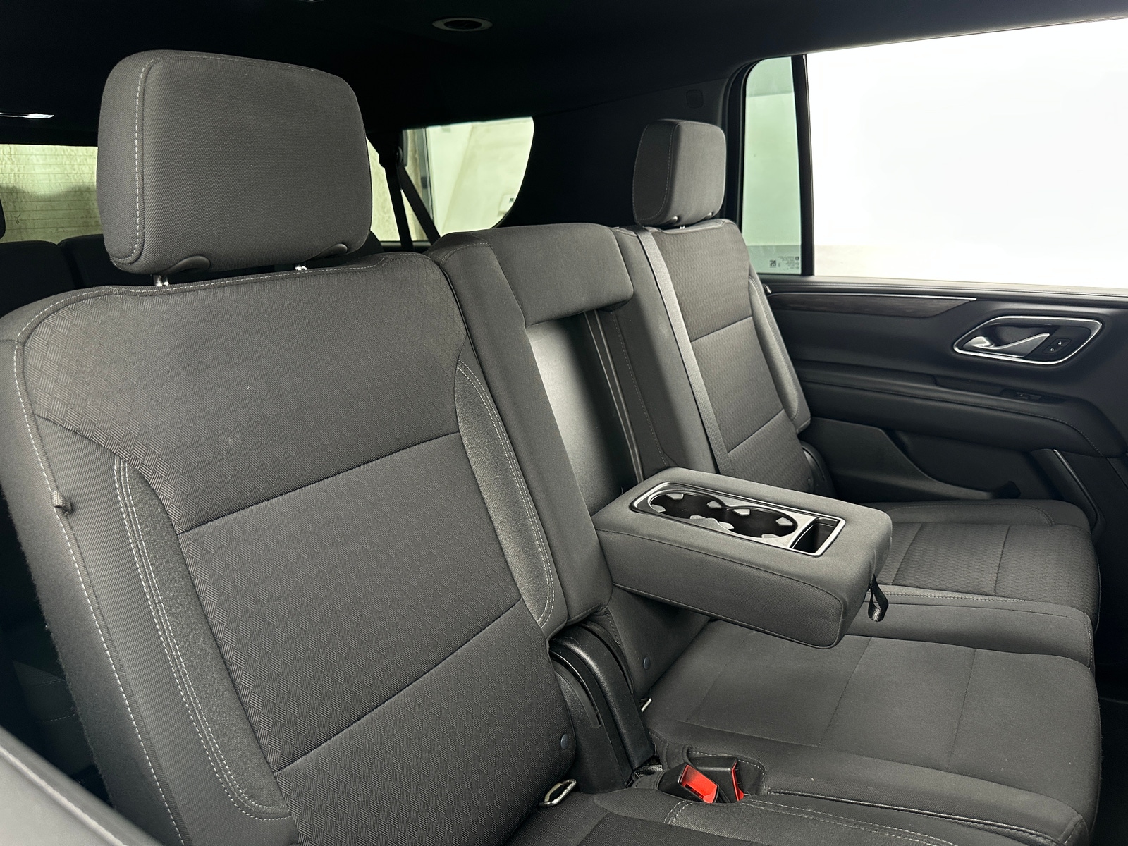 Thumbnail: 2022 Chevrolet Suburban - 6