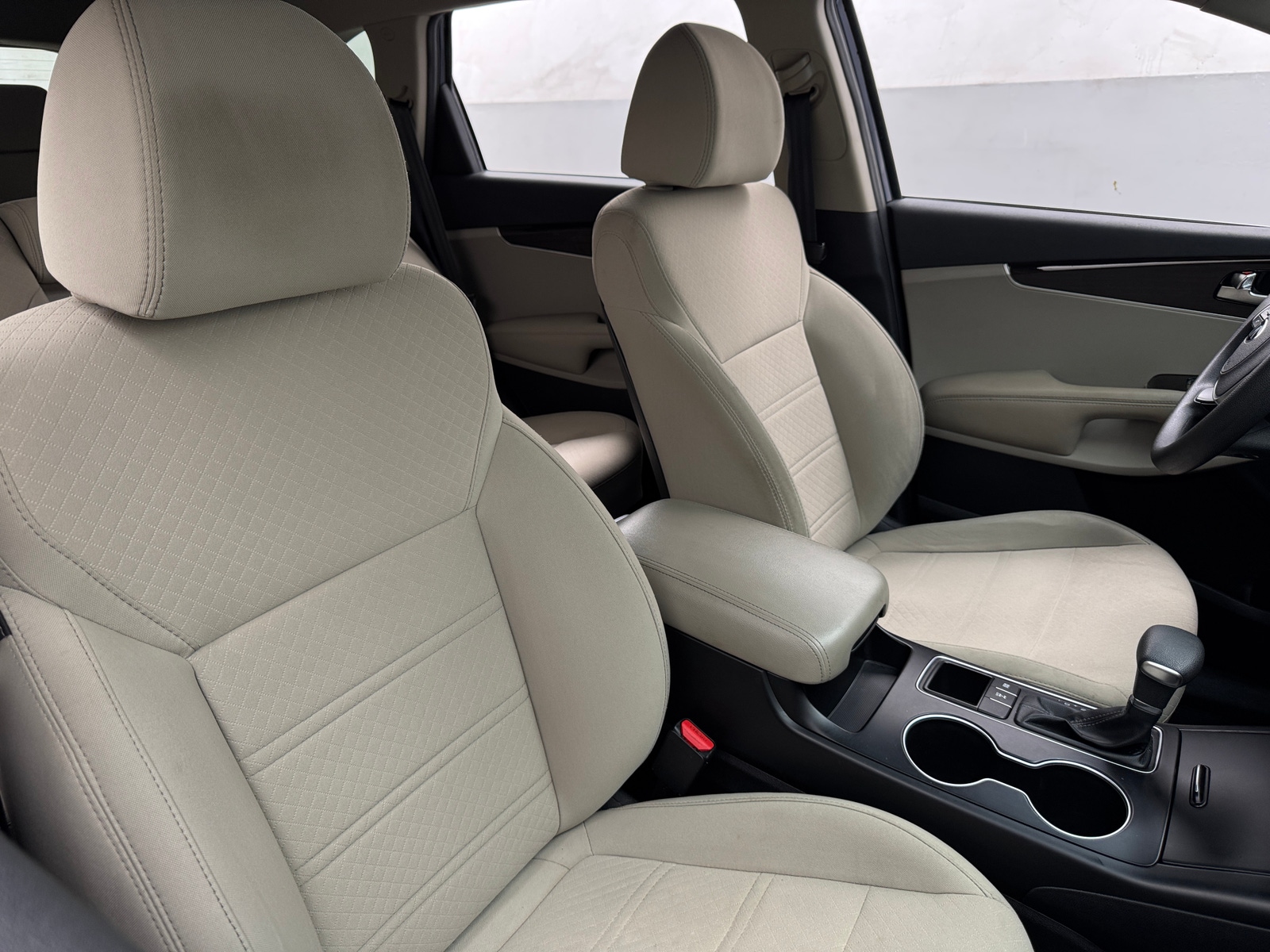 Thumbnail: 2019 Kia Sorento - 2