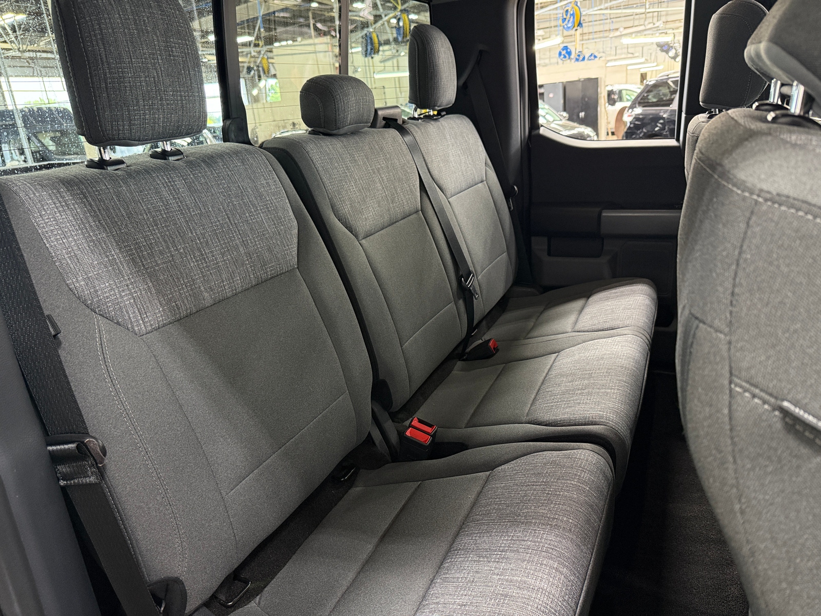 Thumbnail: 2021 Ford Econoline - 6
