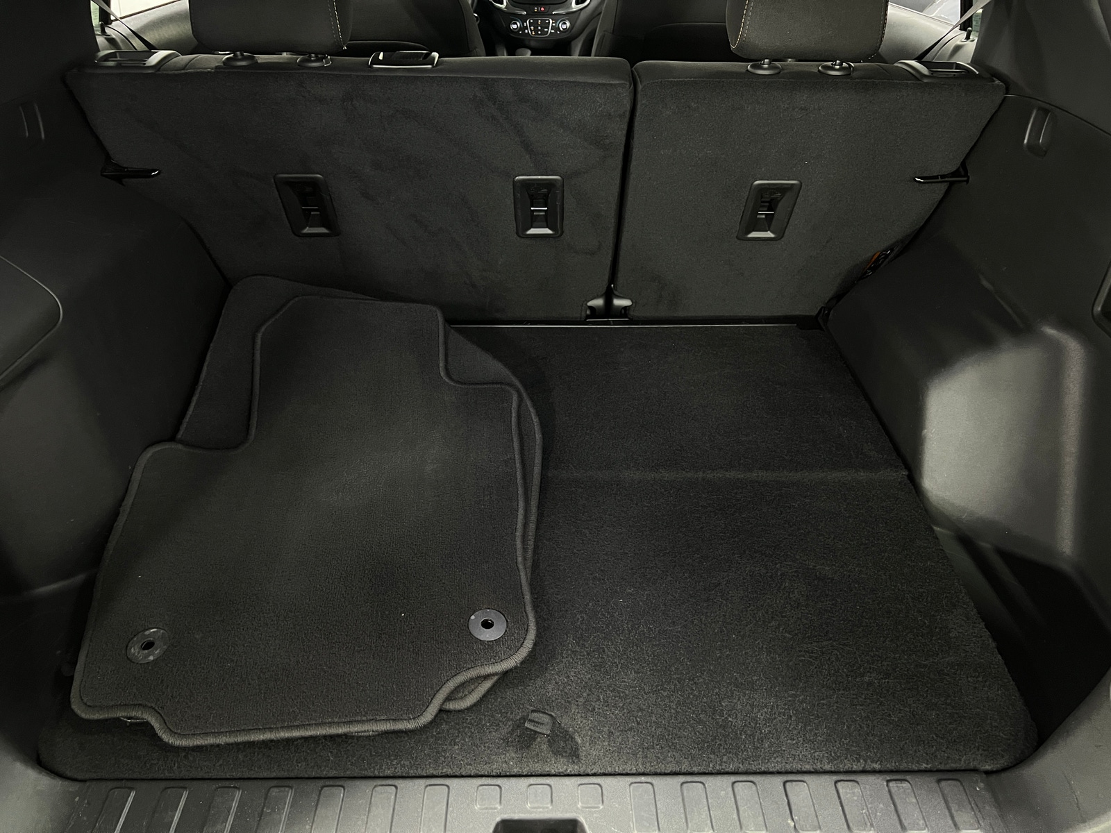 Thumbnail: 2024 Chevrolet Equinox - 7