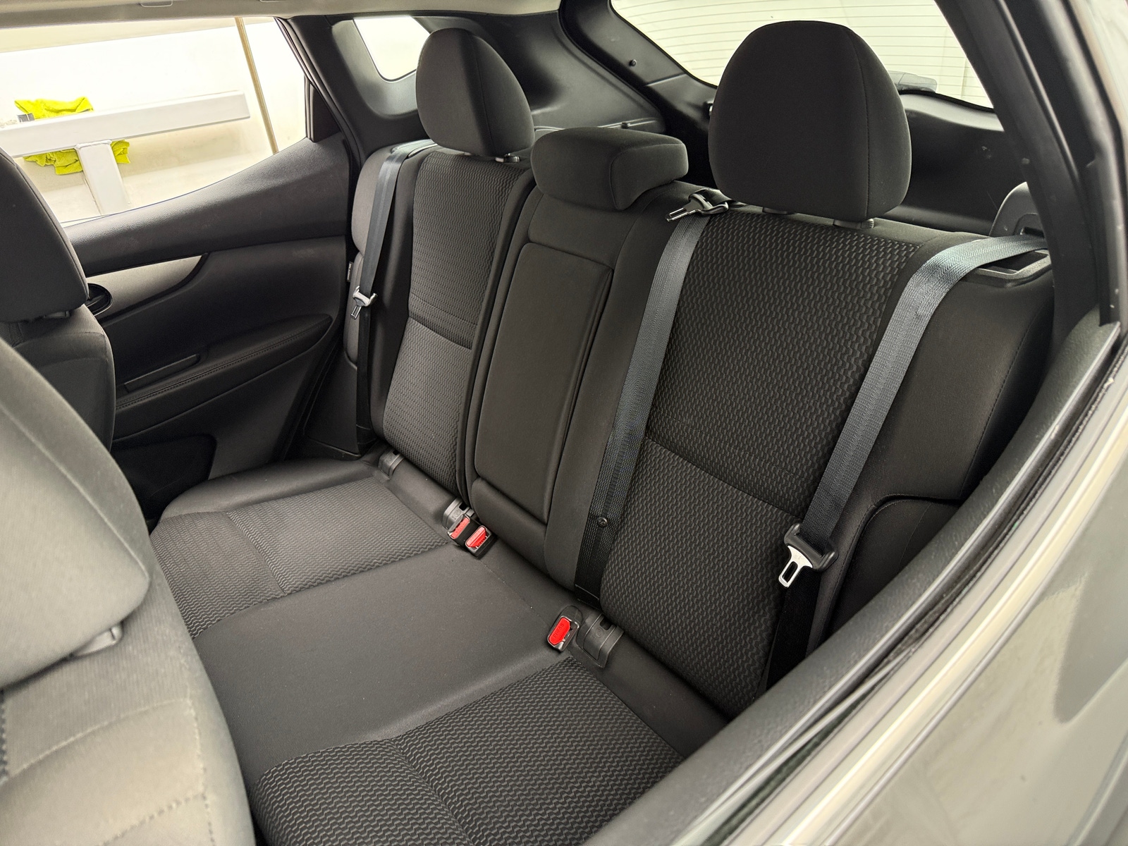 Thumbnail: 2022 Nissan Rogue Sport - 6