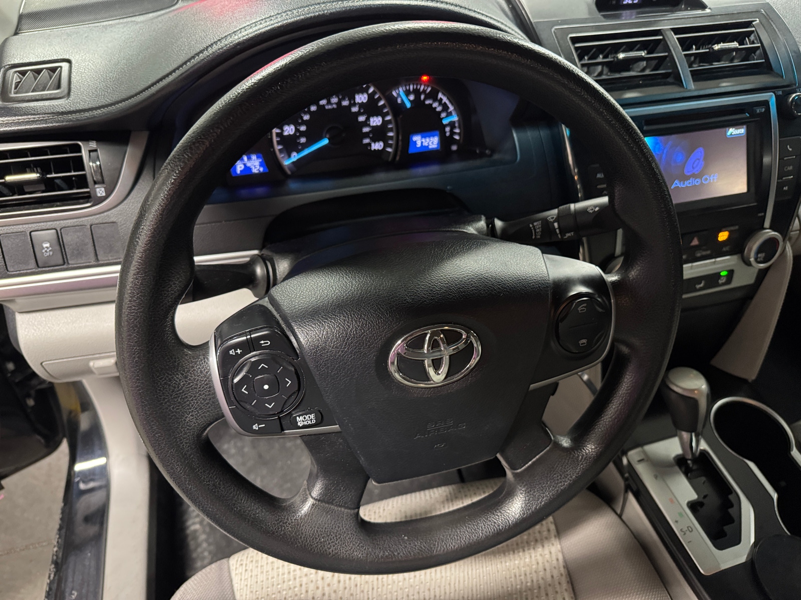 Thumbnail: 2014 Toyota Camry - 5