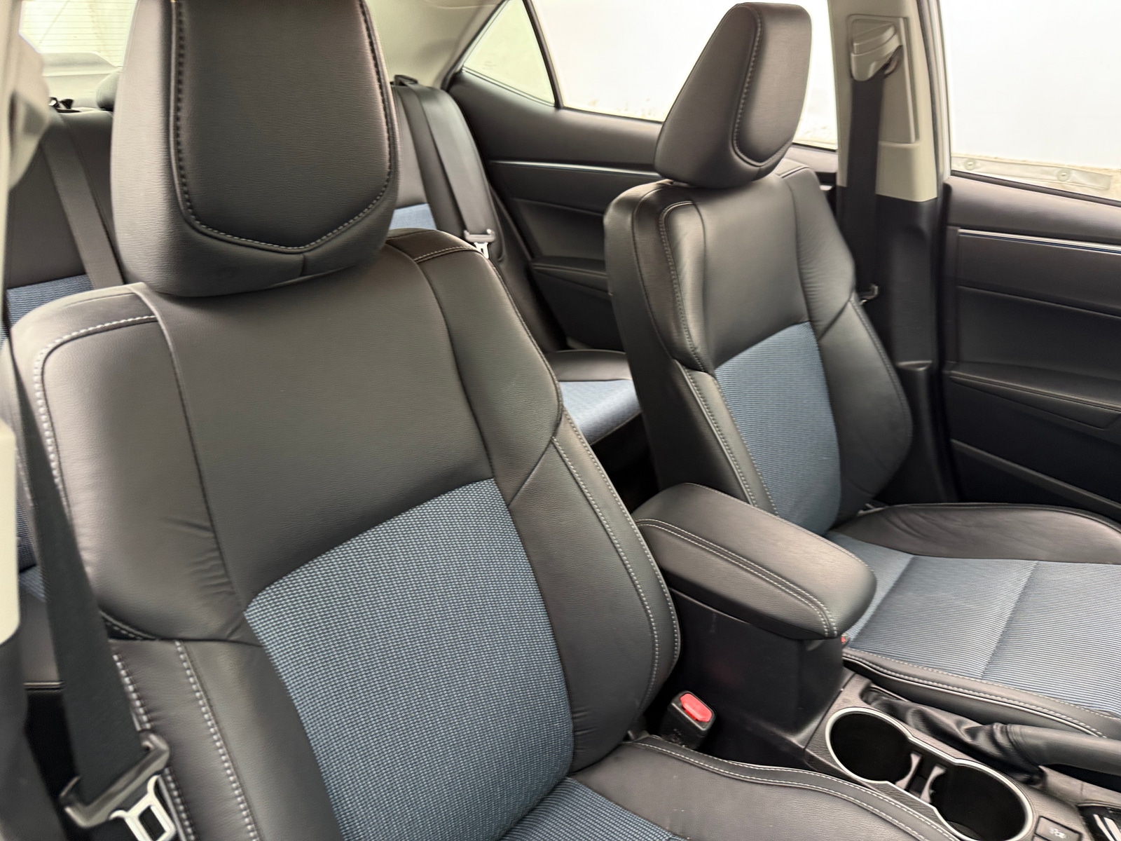 Thumbnail: 2014 Toyota Corolla - 2