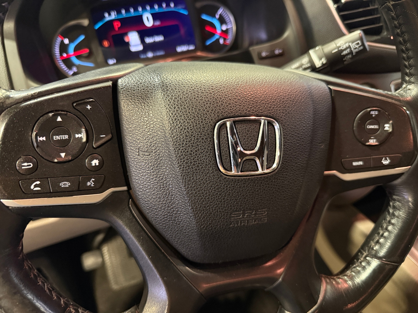 Thumbnail: 2019 Honda Pilot - 4