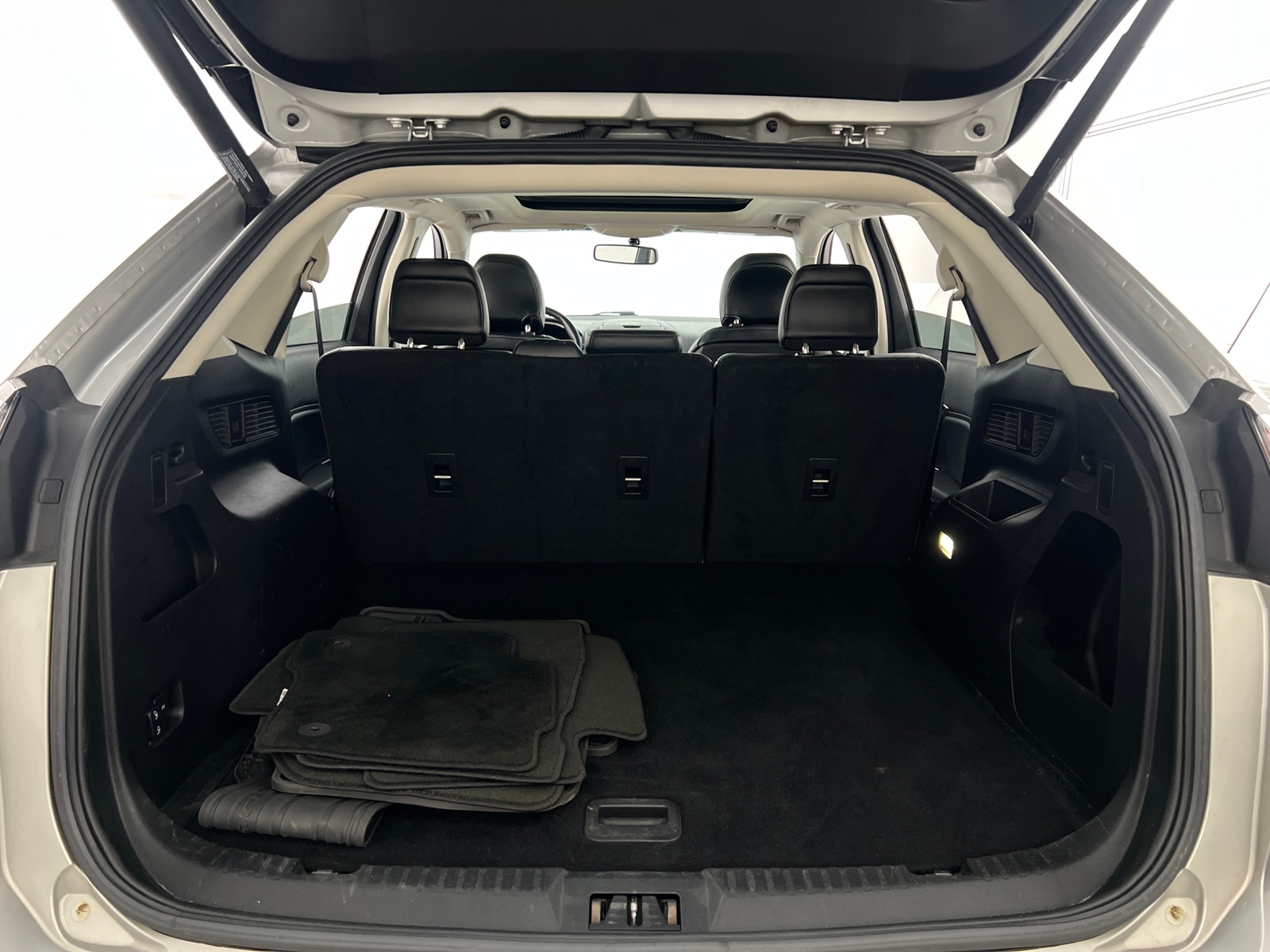 Thumbnail: 2016 Ford Edge - 6