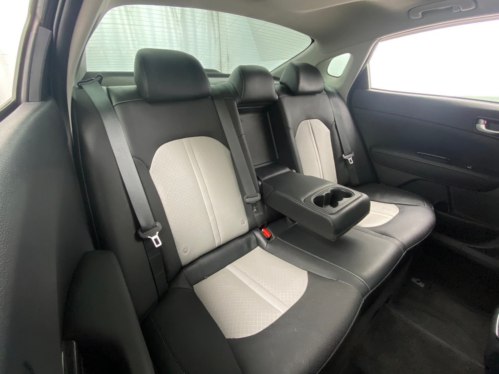 Thumbnail: 2019 Kia Optima - 5