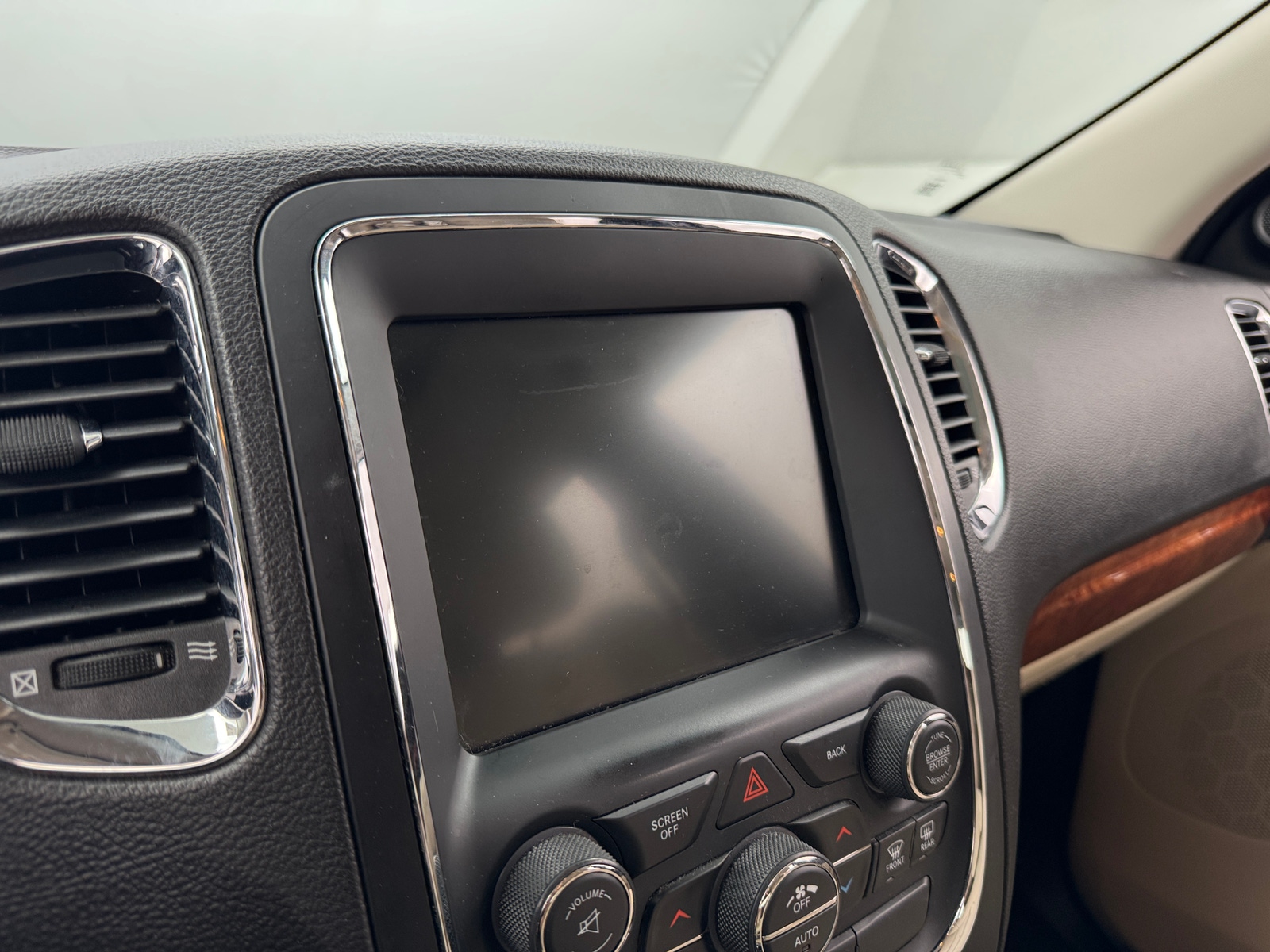 Thumbnail: 2014 Dodge Durango - 3