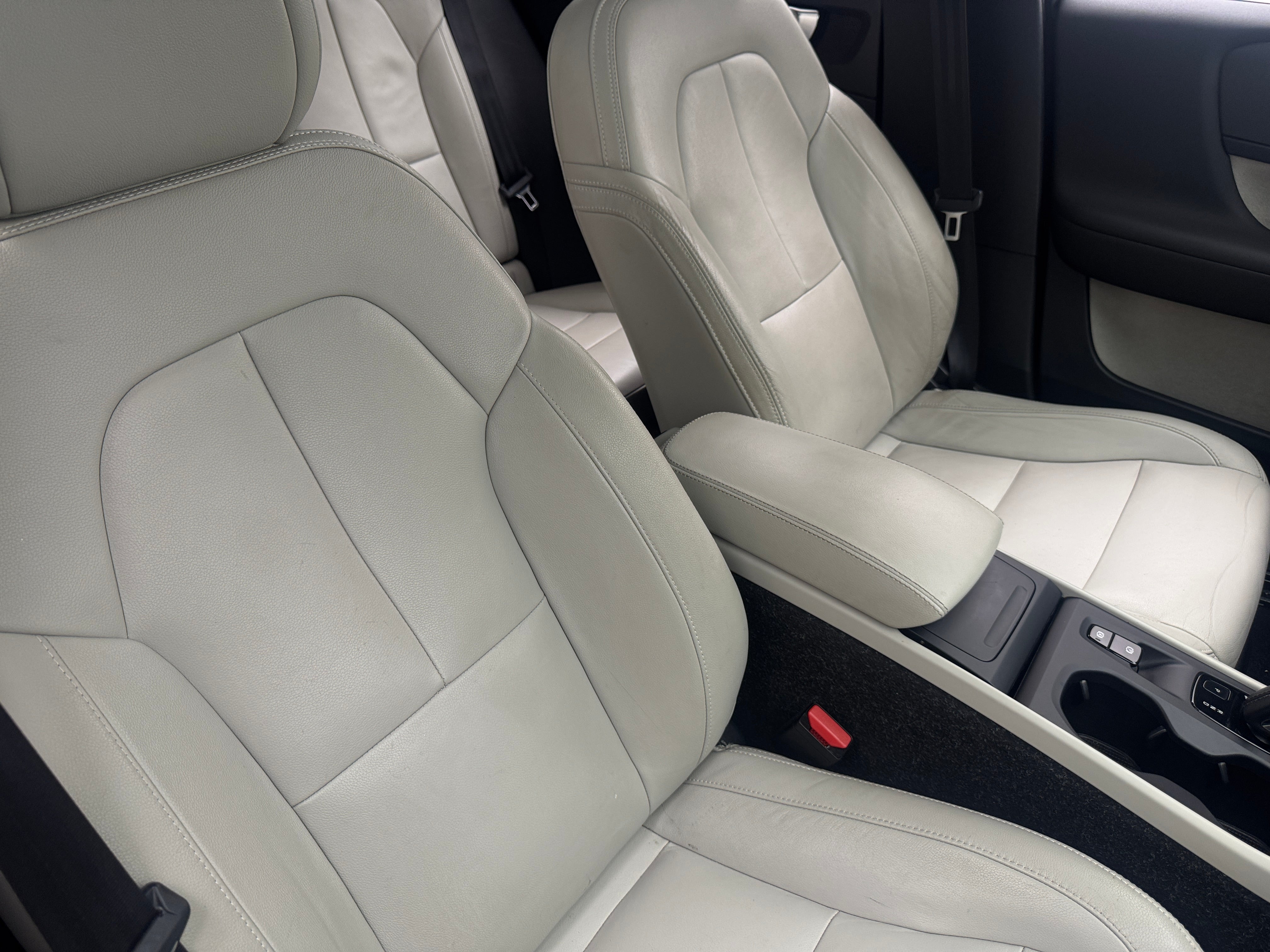2019 Volvo XC40