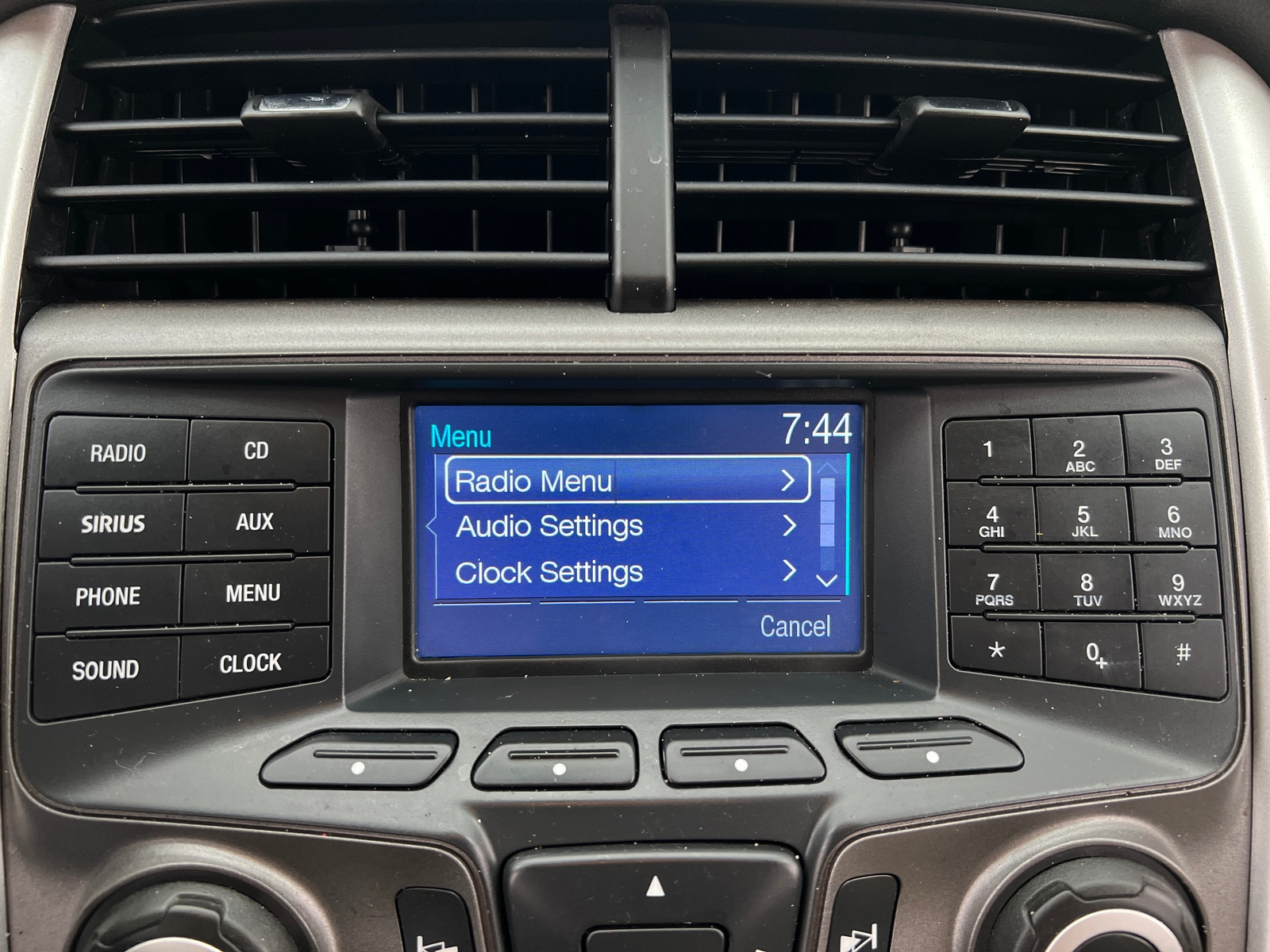 Thumbnail: 2014 Ford Edge - 4