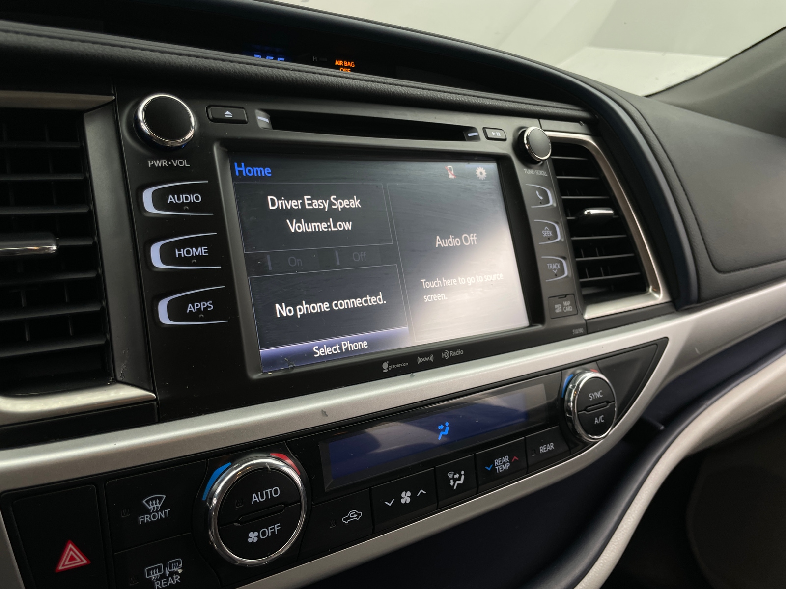 Thumbnail: 2019 Toyota Highlander - 3