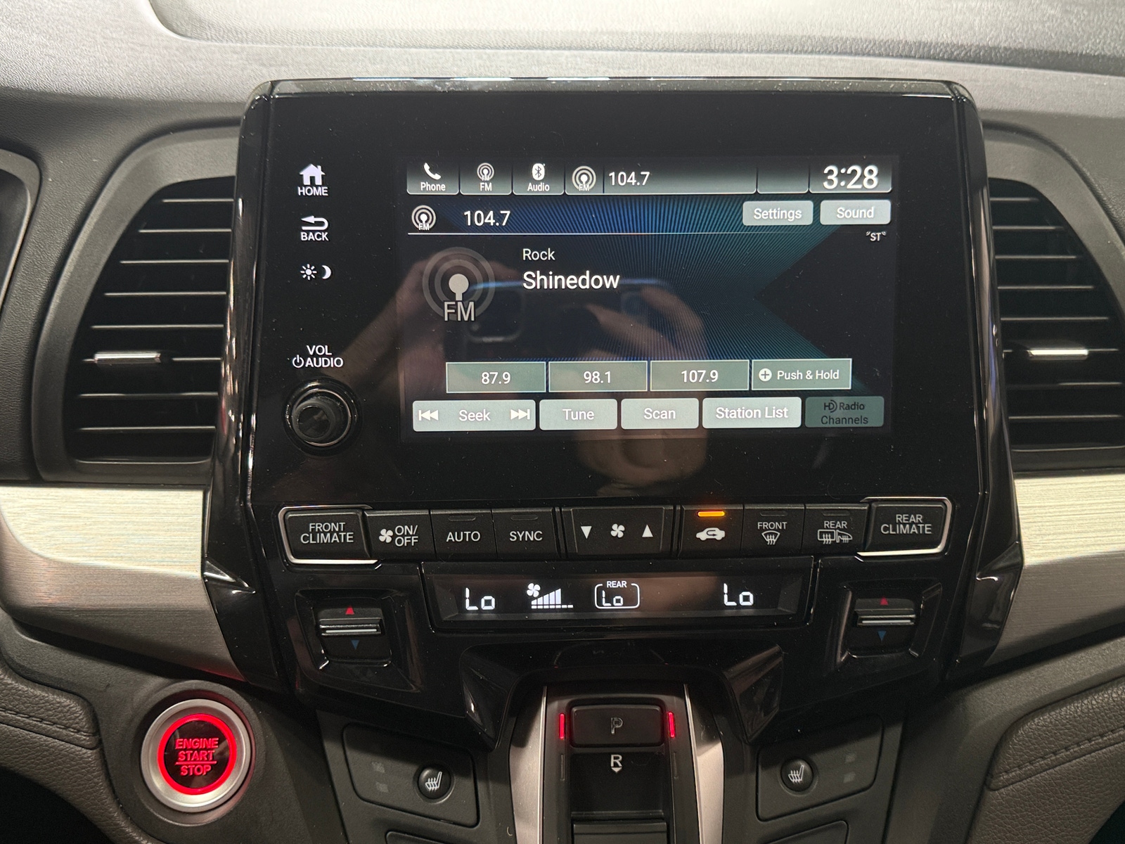 Thumbnail: 2019 Honda Odyssey - 3