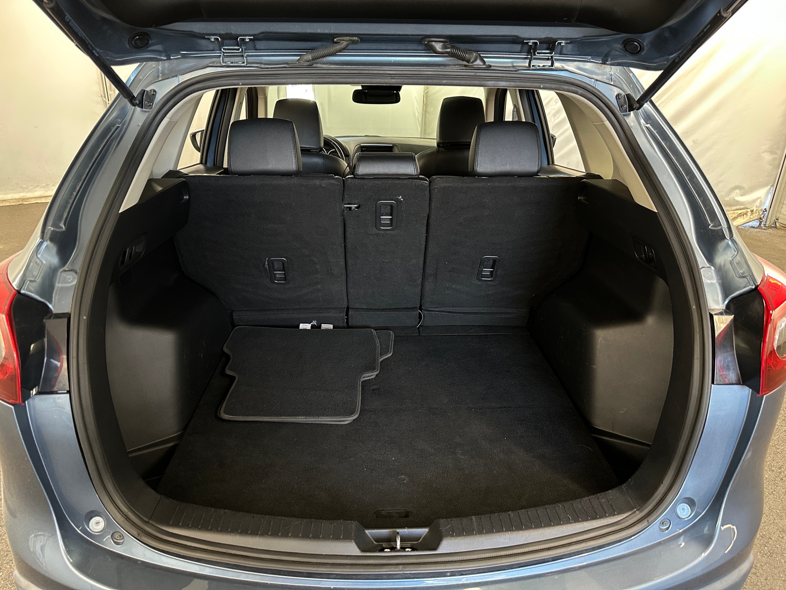 Thumbnail: 2016 Mazda CX-5 - 6