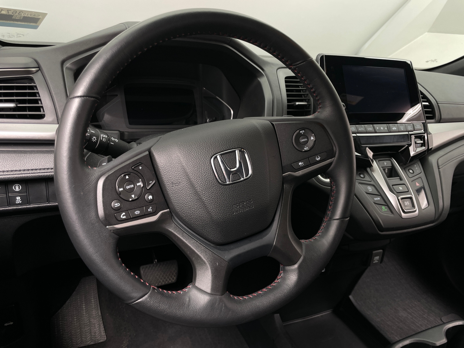 Thumbnail: 2023 Honda Odyssey - 4