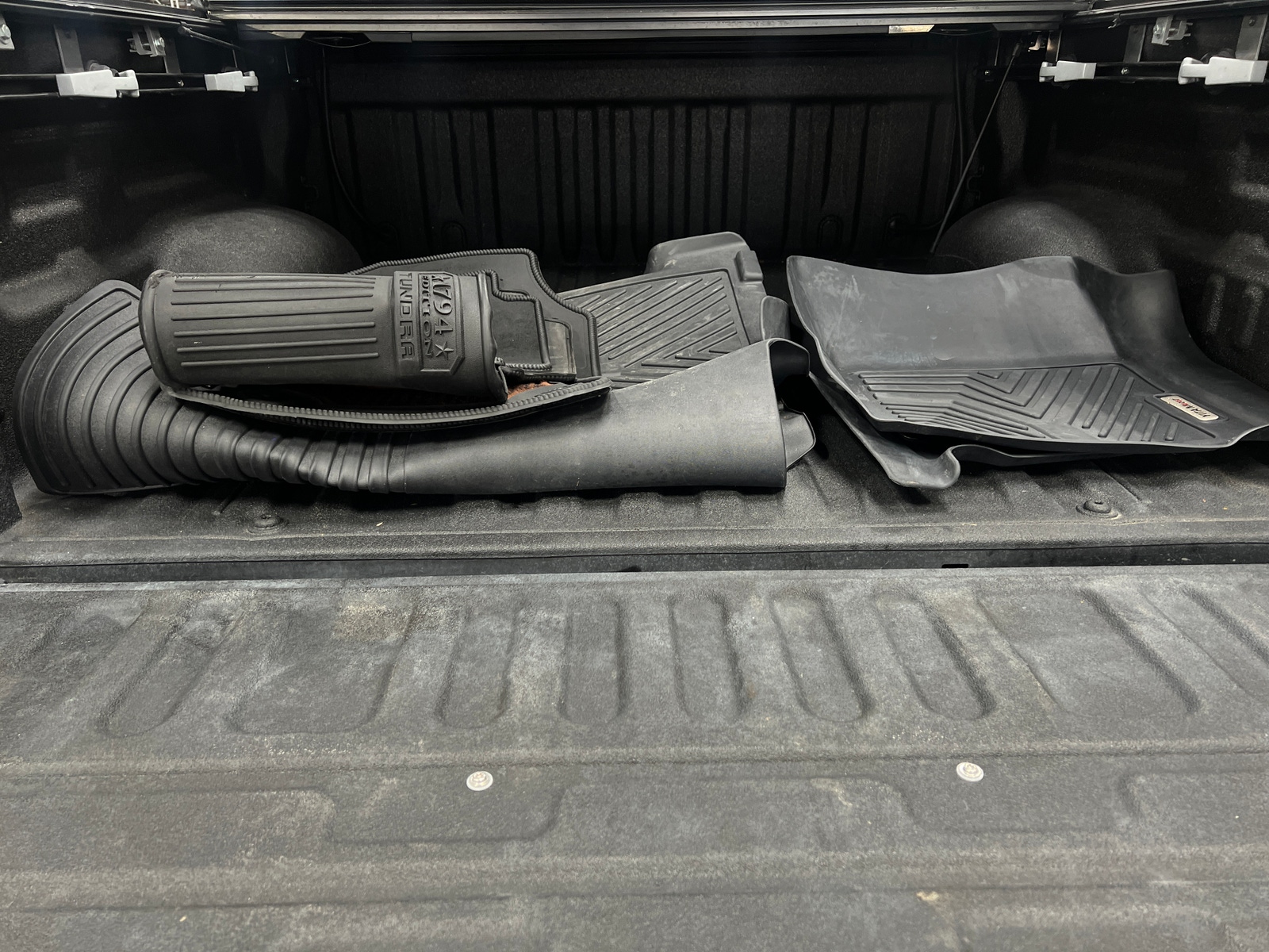 Thumbnail: 2020 Toyota Tundra - 6