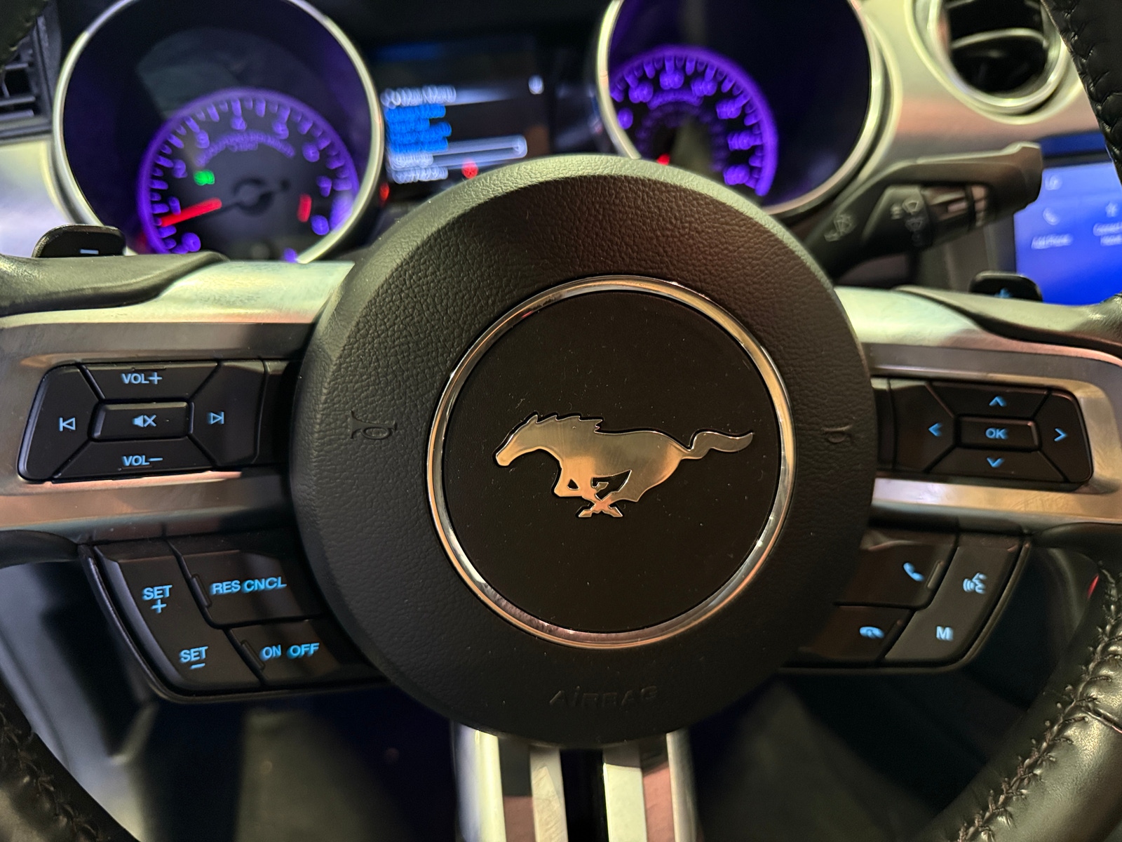 Thumbnail: 2022 Ford Mustang - 4