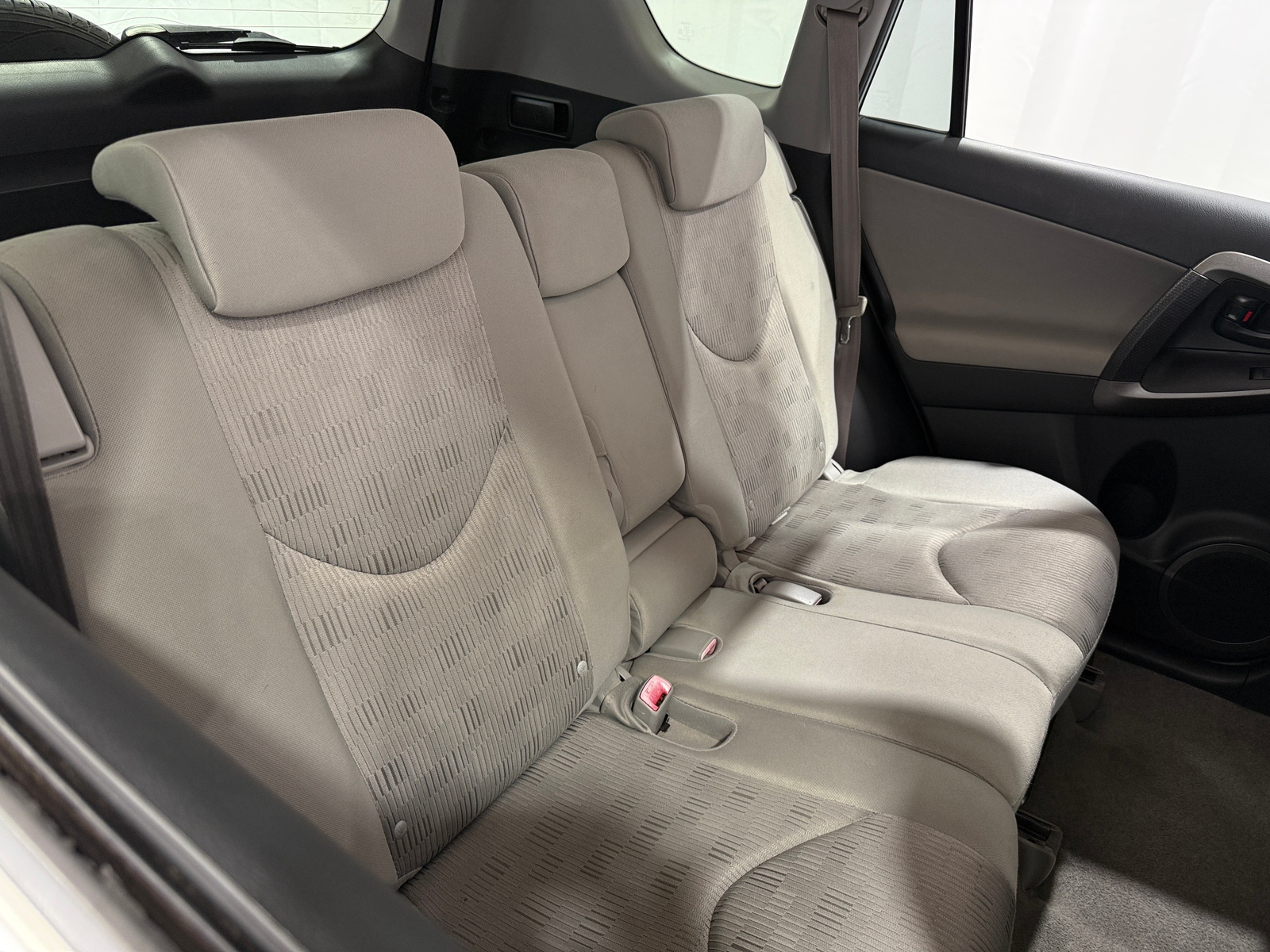 Thumbnail: 2010 Toyota RAV4 - 6